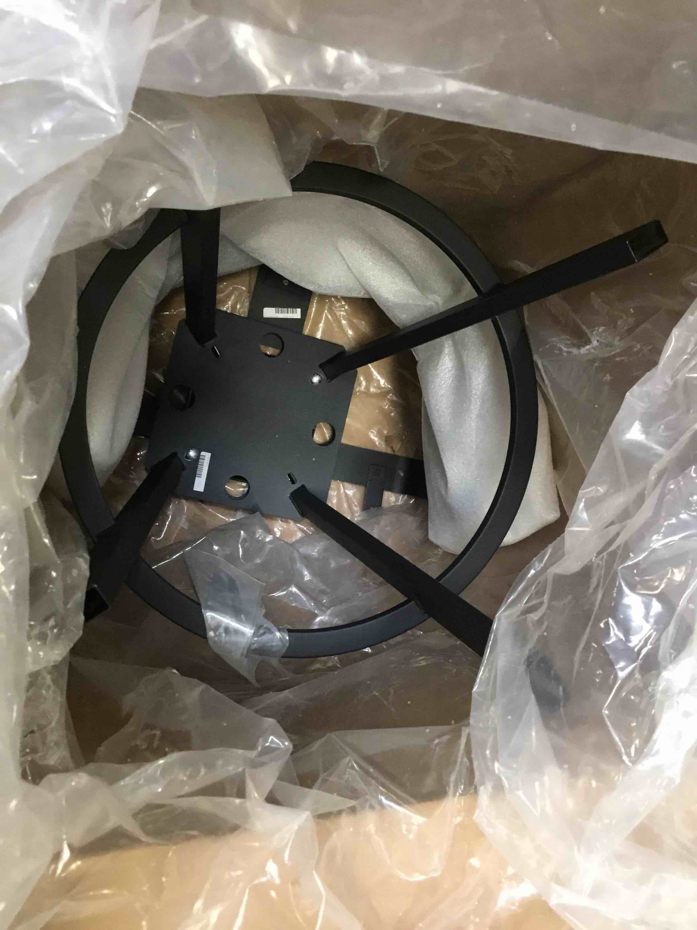 https://s3.amazonaws.com/lotting-images-prod/bidfta/TEA0447326_1729710690719.jpeg