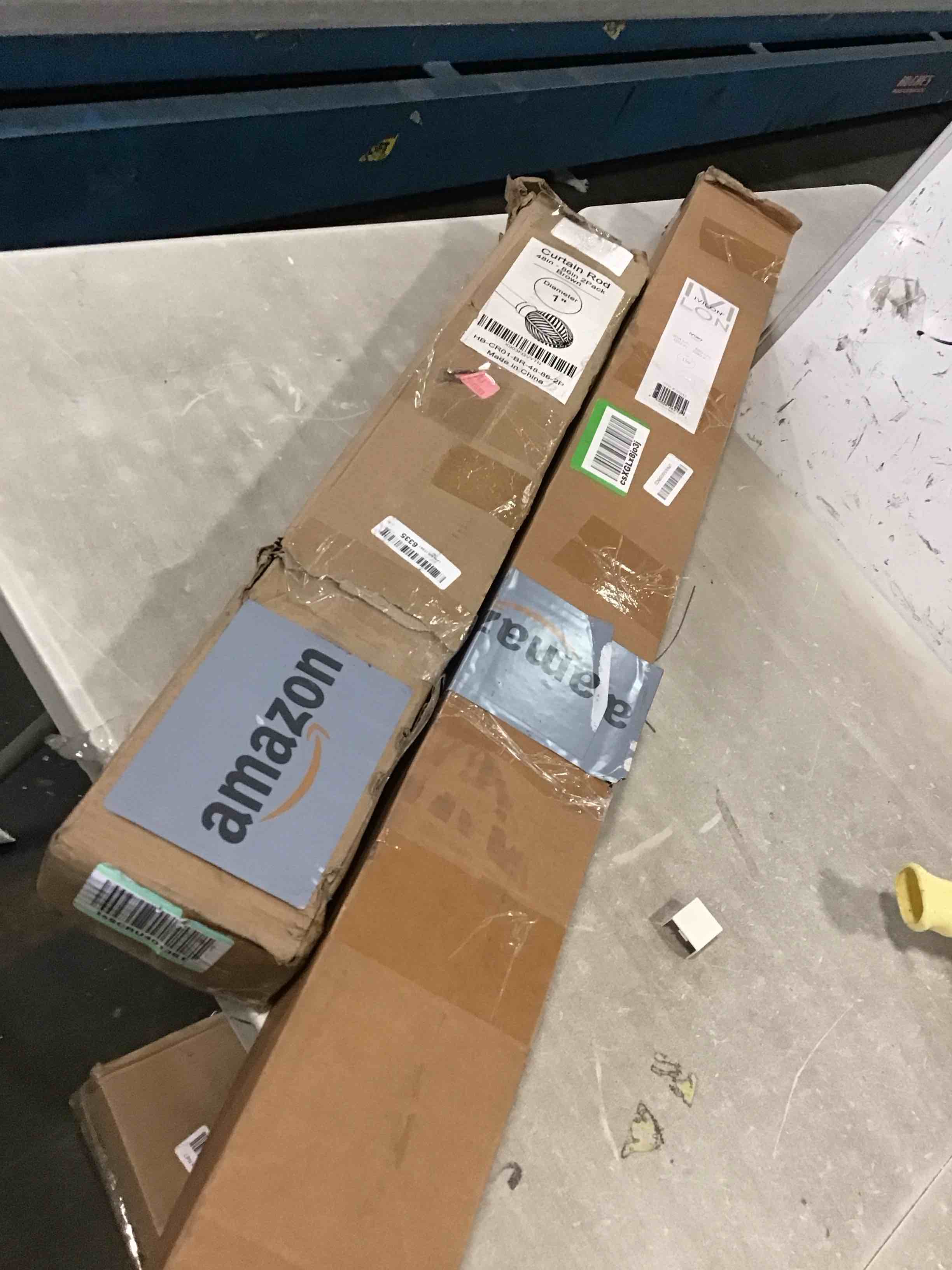 https://s3.amazonaws.com/lotting-images-prod/bidfta/TEA0447853_1729356075812.jpeg