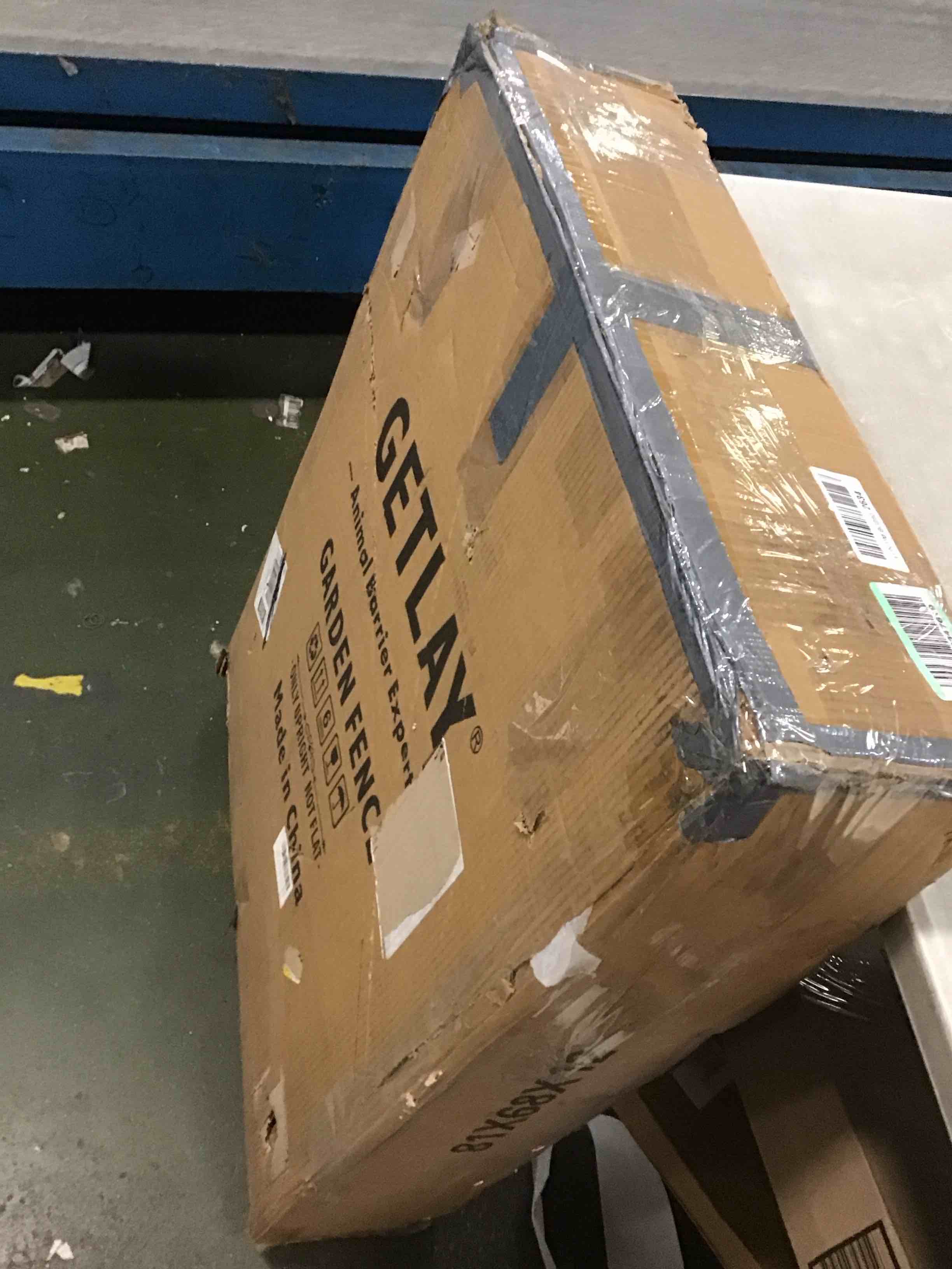 https://s3.amazonaws.com/lotting-images-prod/bidfta/TEA0447907_1729349370500.jpeg