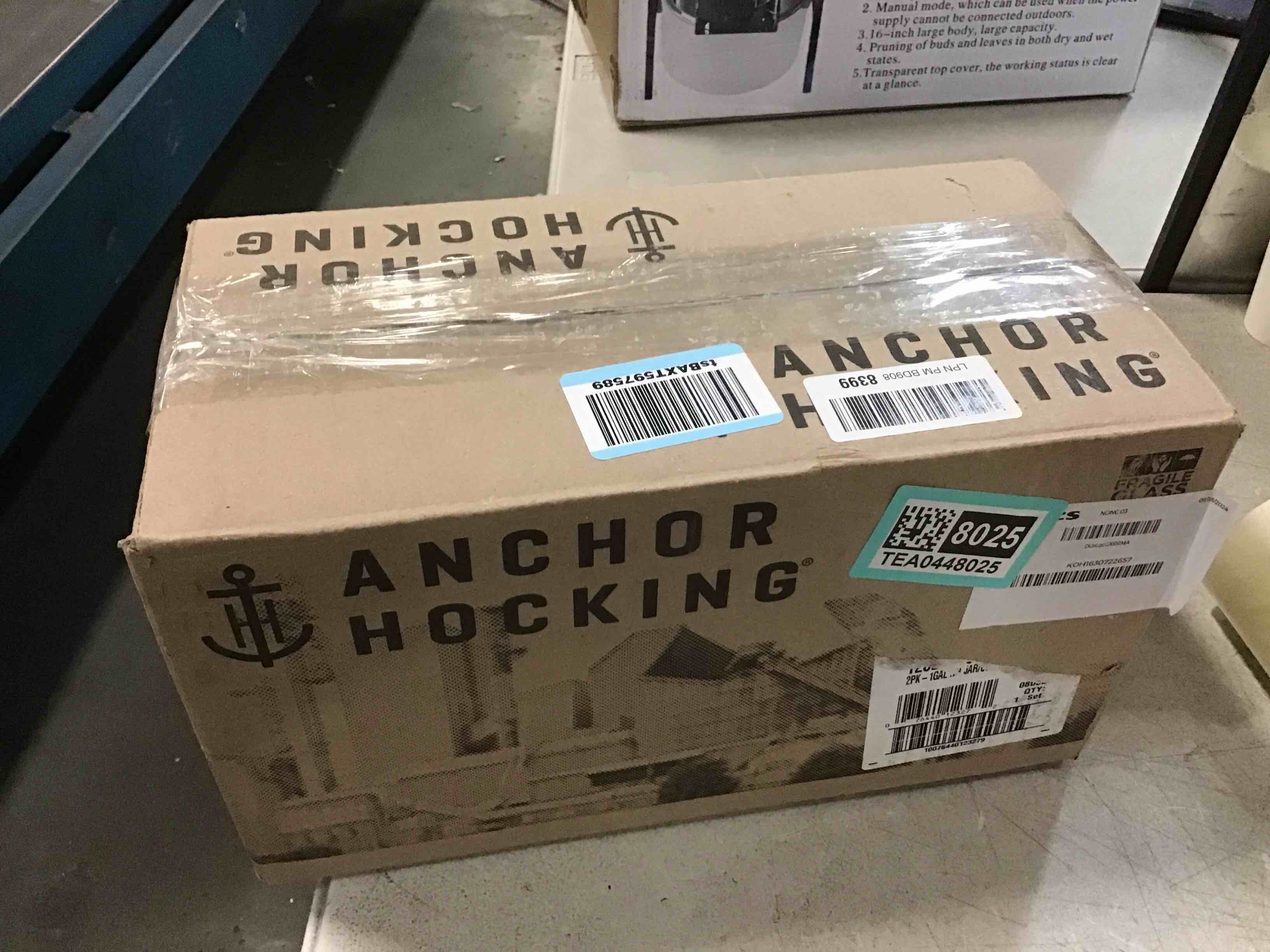 https://s3.amazonaws.com/lotting-images-prod/bidfta/TEA0448025_1730520105094.jpeg