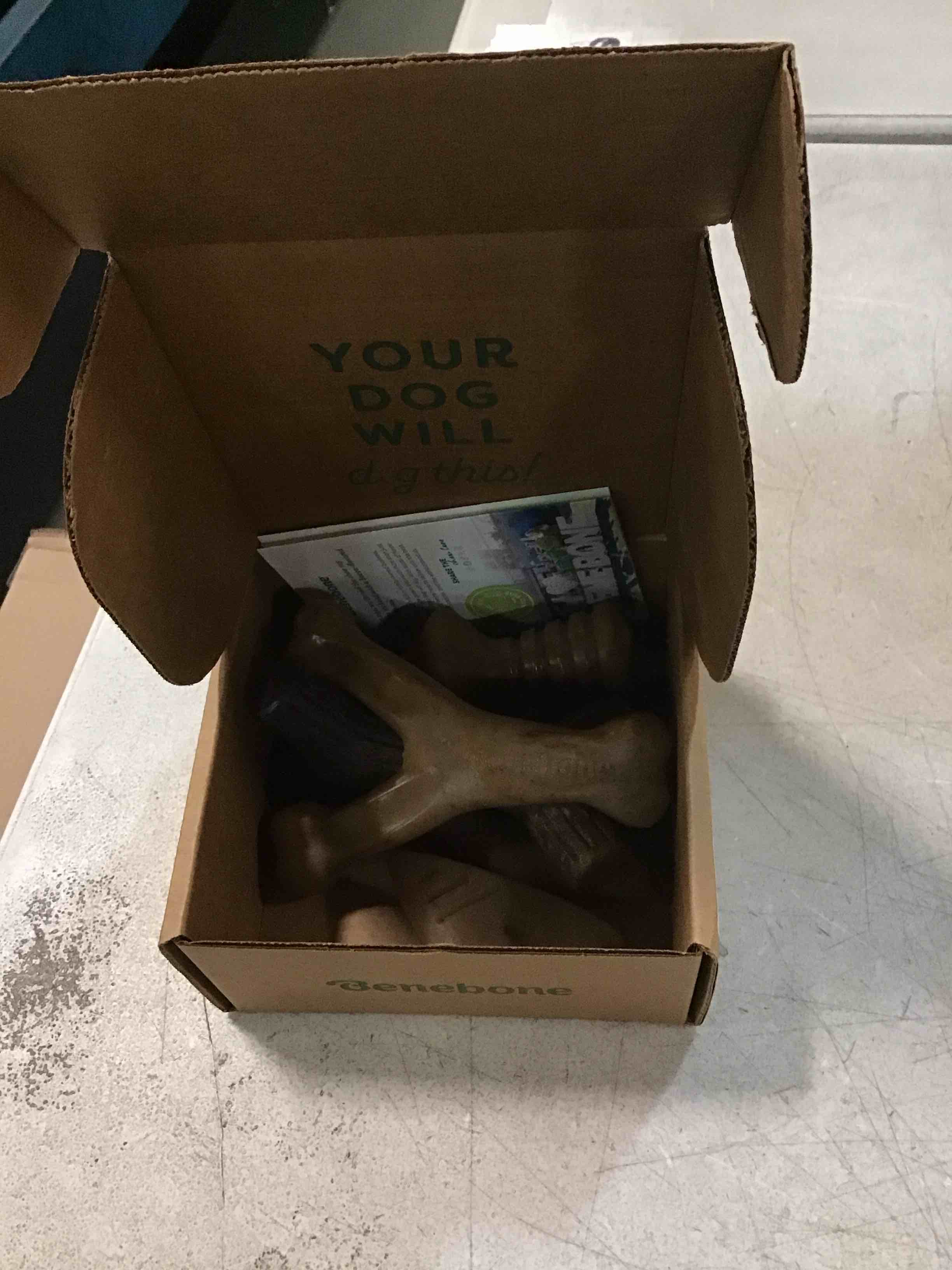https://s3.amazonaws.com/lotting-images-prod/bidfta/TEA0448043_1730518128031.jpeg