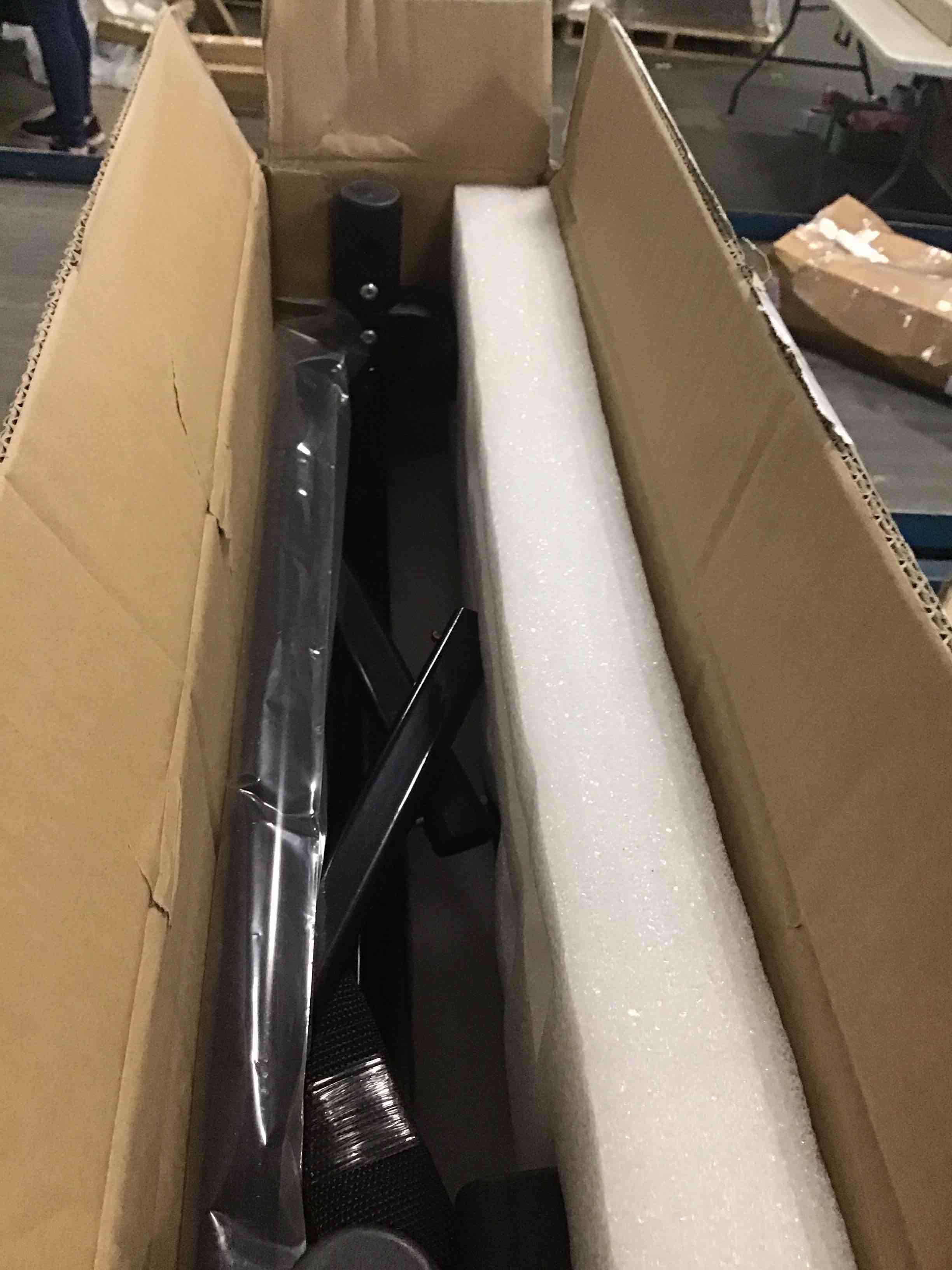 https://s3.amazonaws.com/lotting-images-prod/bidfta/TEA0448166_1730498822434.jpeg
