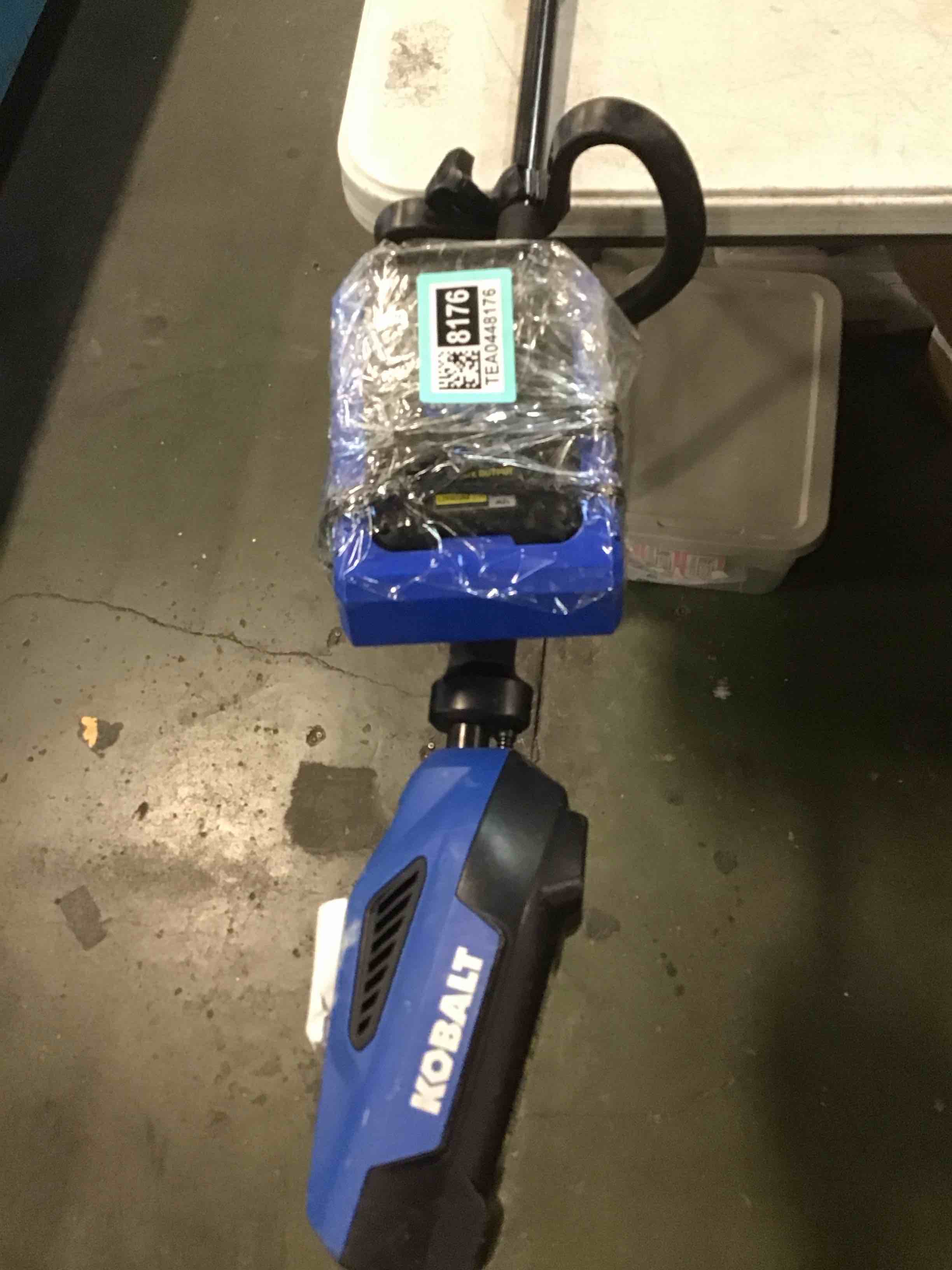 https://s3.amazonaws.com/lotting-images-prod/bidfta/TEA0448176_1730496935898.jpeg