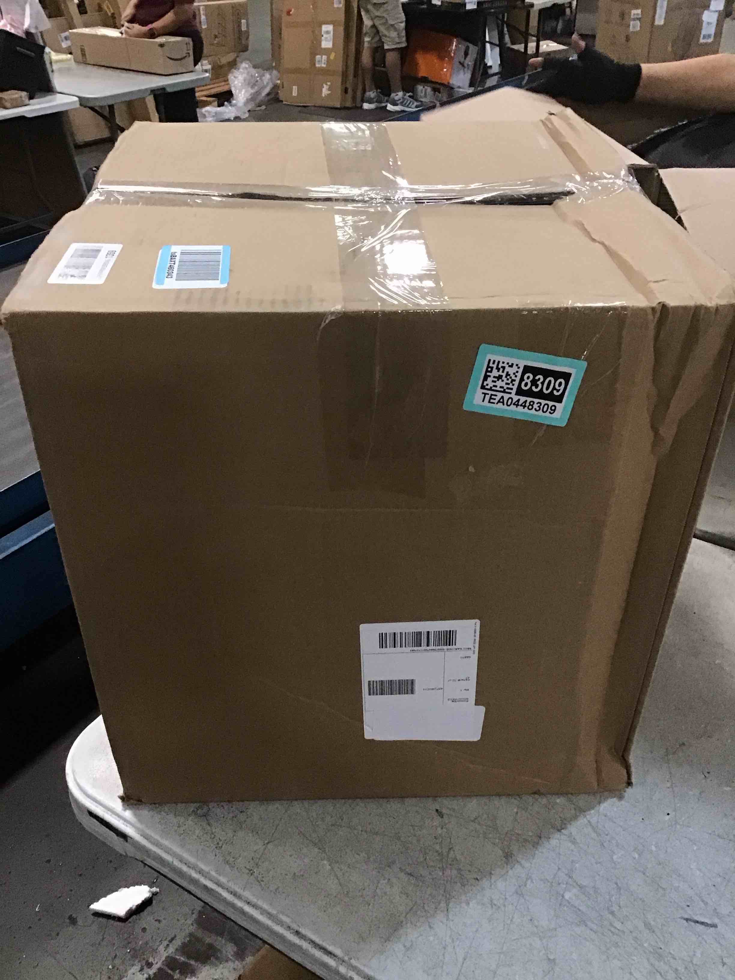 https://s3.amazonaws.com/lotting-images-prod/bidfta/TEA0448309_1730343278519.jpeg