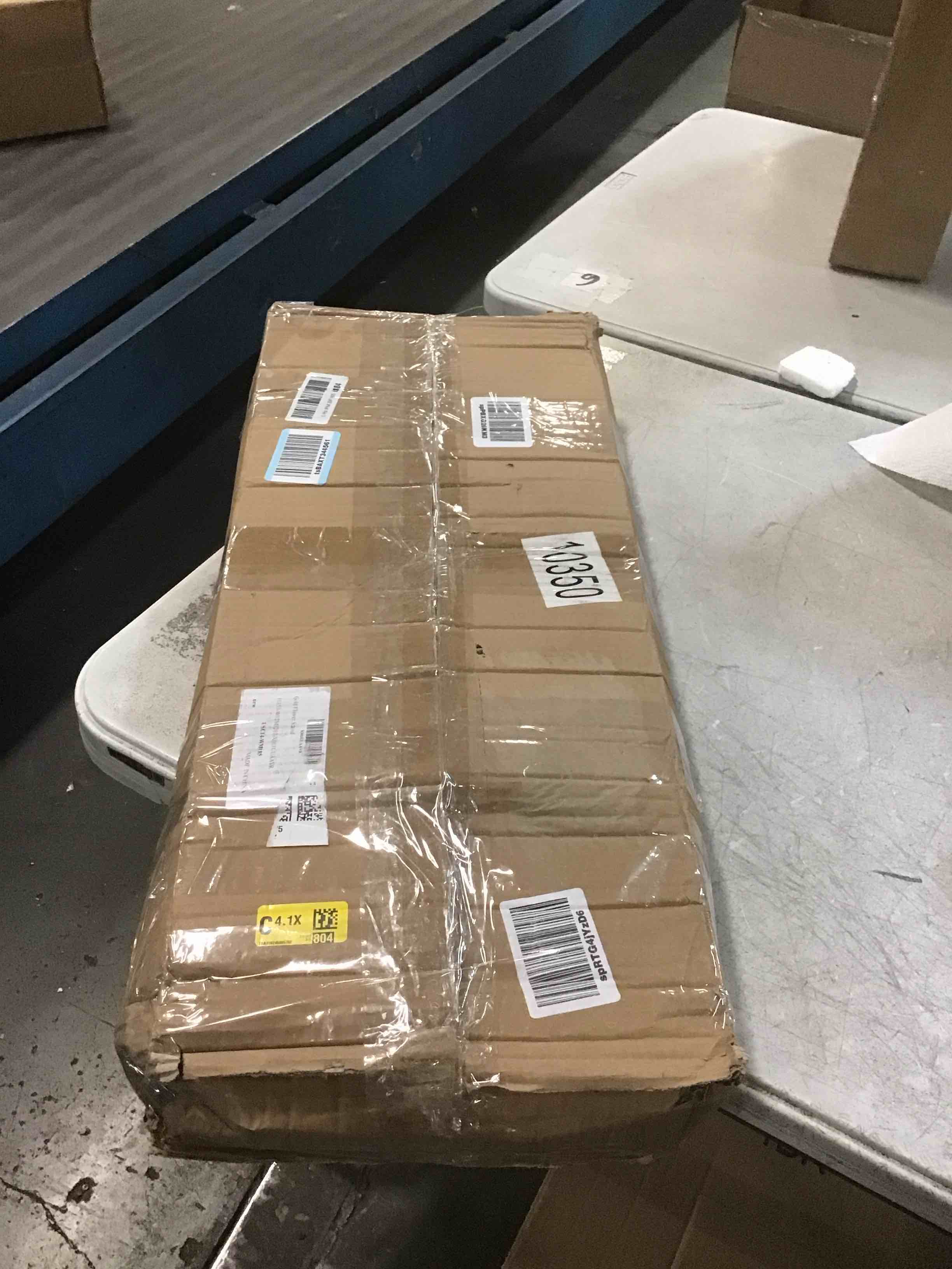 https://s3.amazonaws.com/lotting-images-prod/bidfta/TEA0448562_1730174647328.jpeg