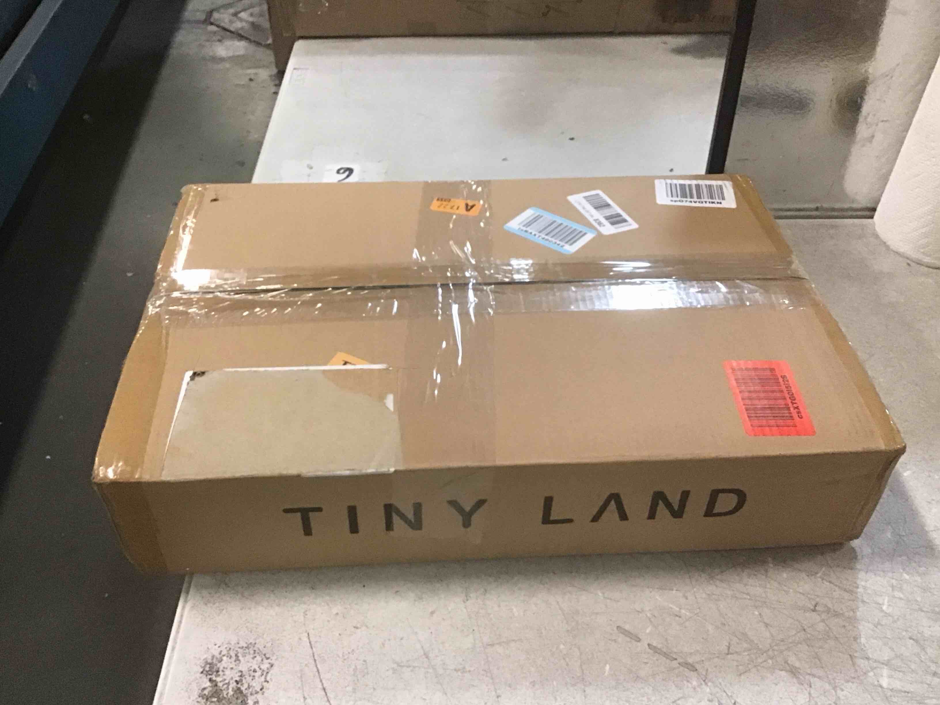 https://s3.amazonaws.com/lotting-images-prod/bidfta/TEA0448580_1730171952070.jpeg