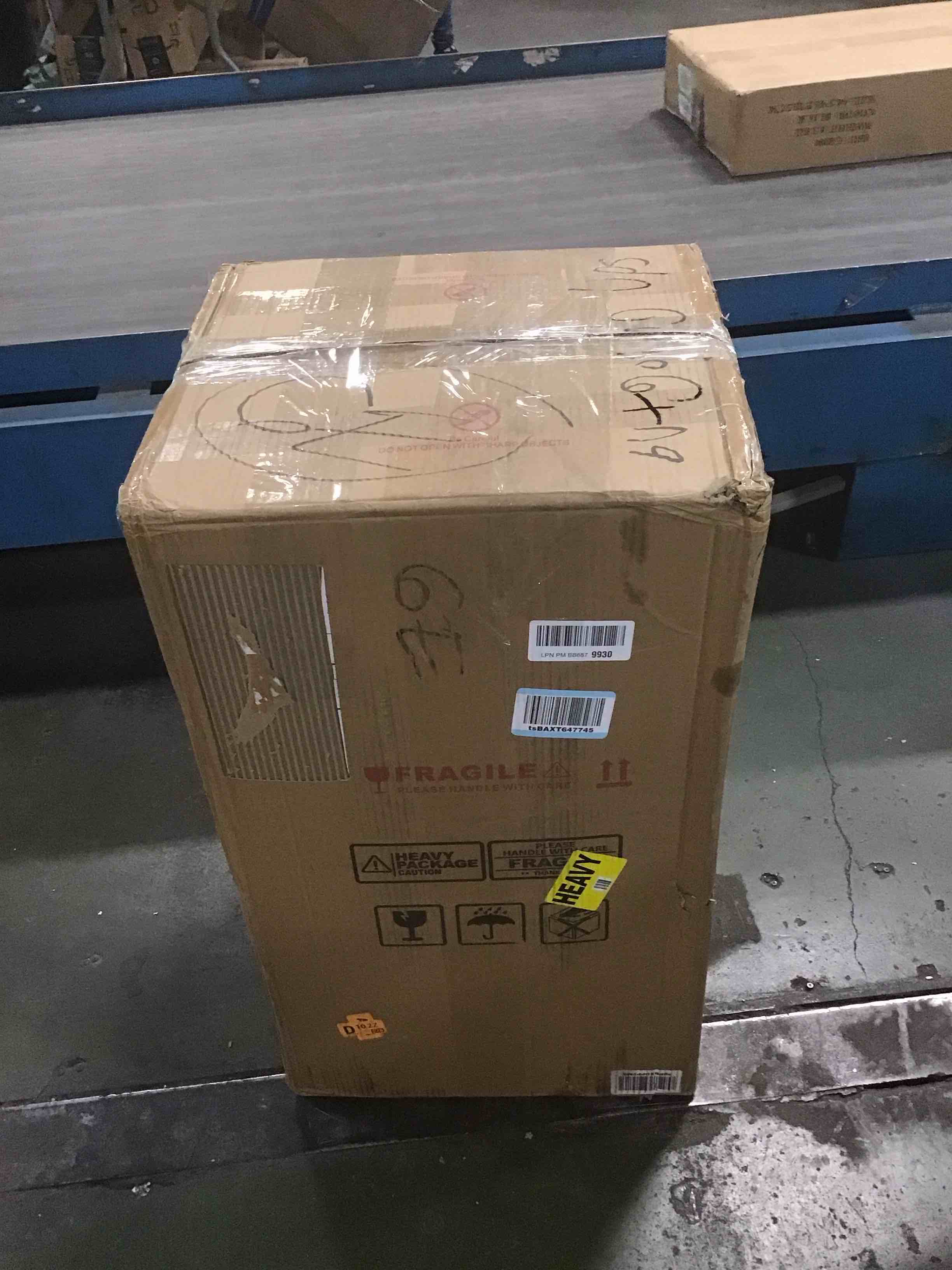 https://s3.amazonaws.com/lotting-images-prod/bidfta/TEA0448842_1729830881782.jpeg