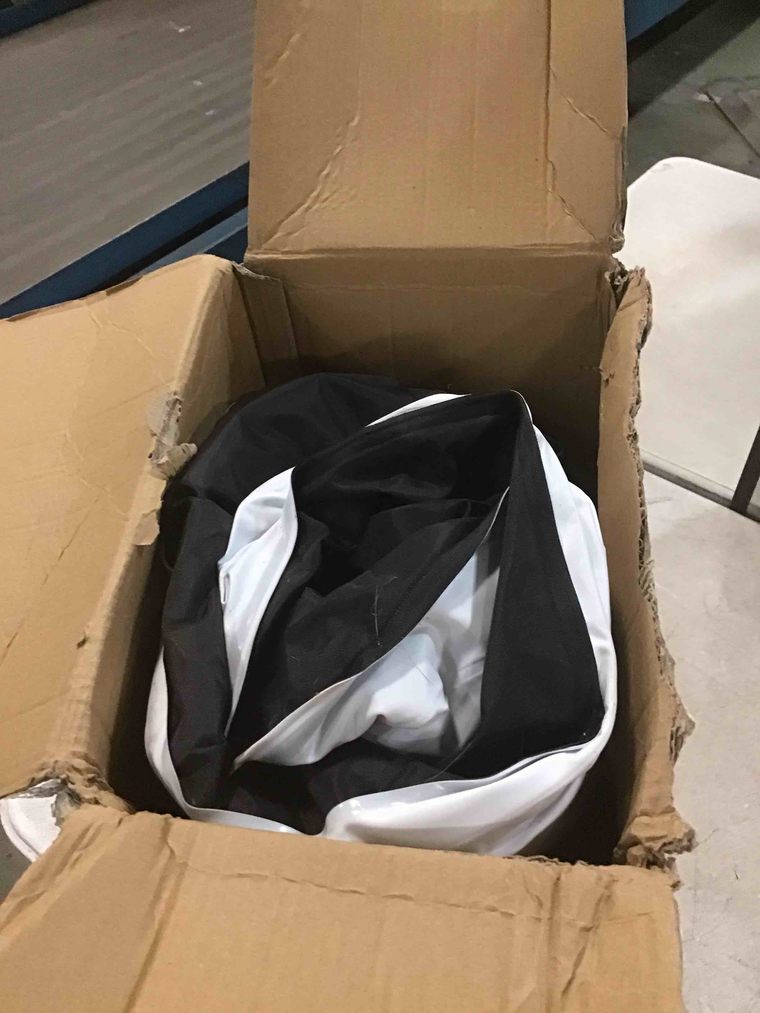 https://s3.amazonaws.com/lotting-images-prod/bidfta/TEA0449086_1729726970149.jpeg