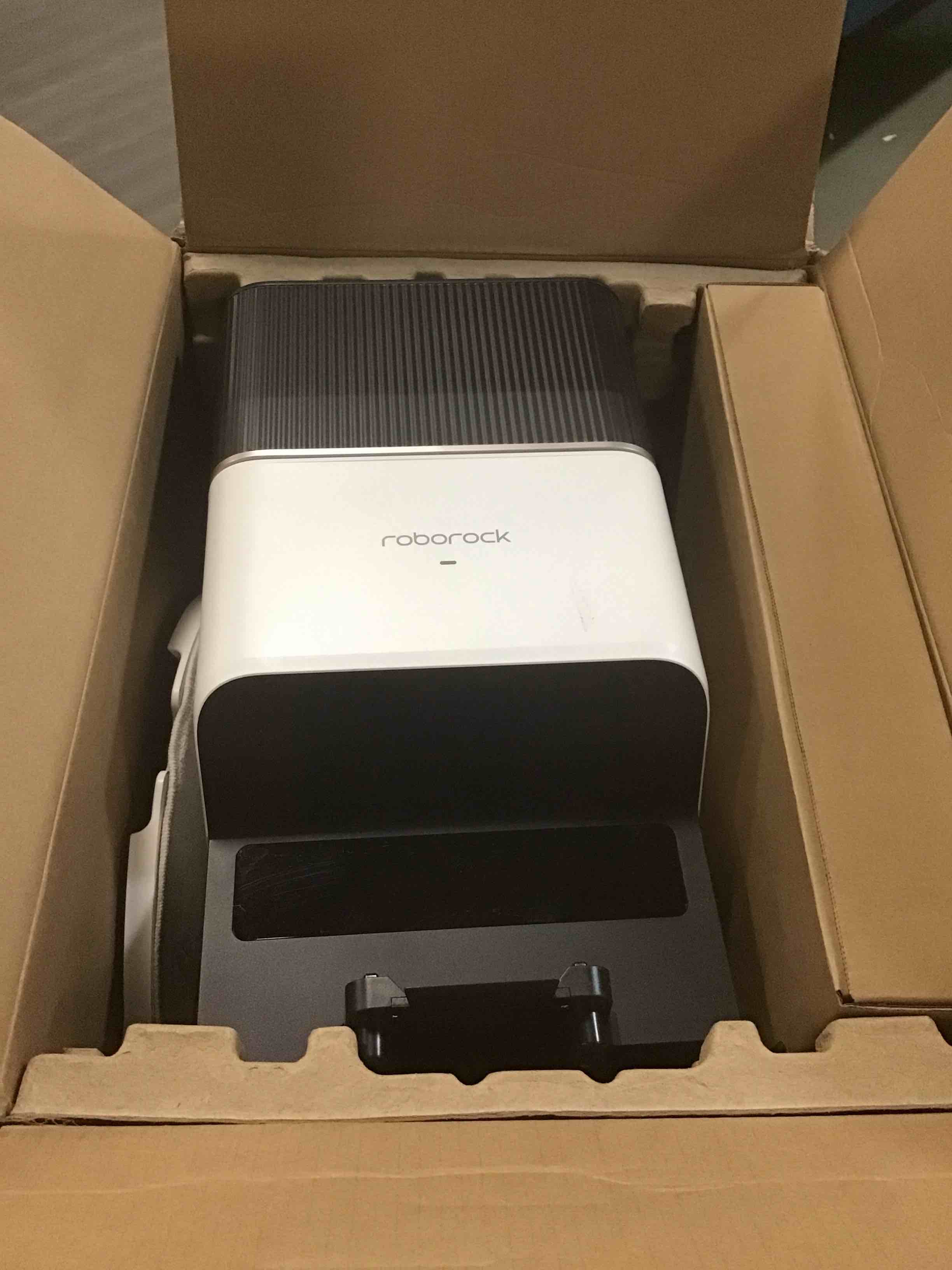 https://s3.amazonaws.com/lotting-images-prod/bidfta/TEA0449338_1729571744251.jpeg