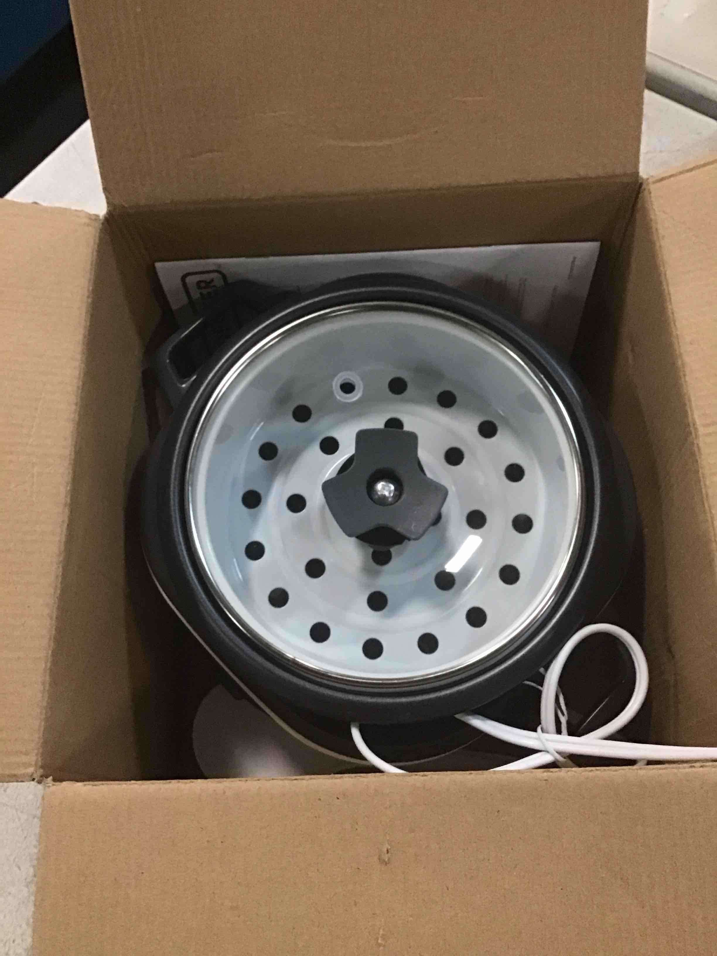 https://s3.amazonaws.com/lotting-images-prod/bidfta/TEA0449355_1729568979252.jpeg