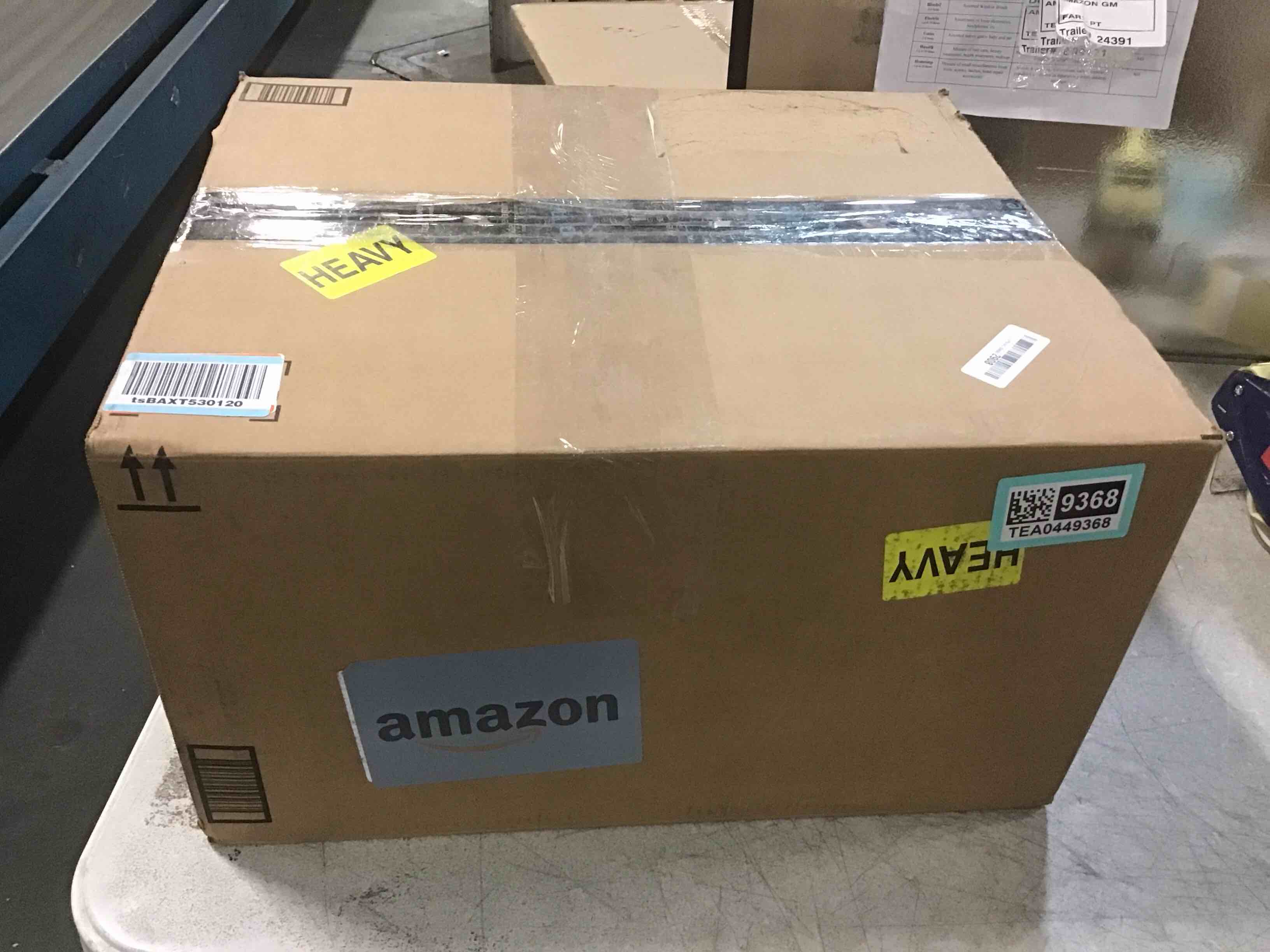 https://s3.amazonaws.com/lotting-images-prod/bidfta/TEA0449368_1729567266950.jpeg