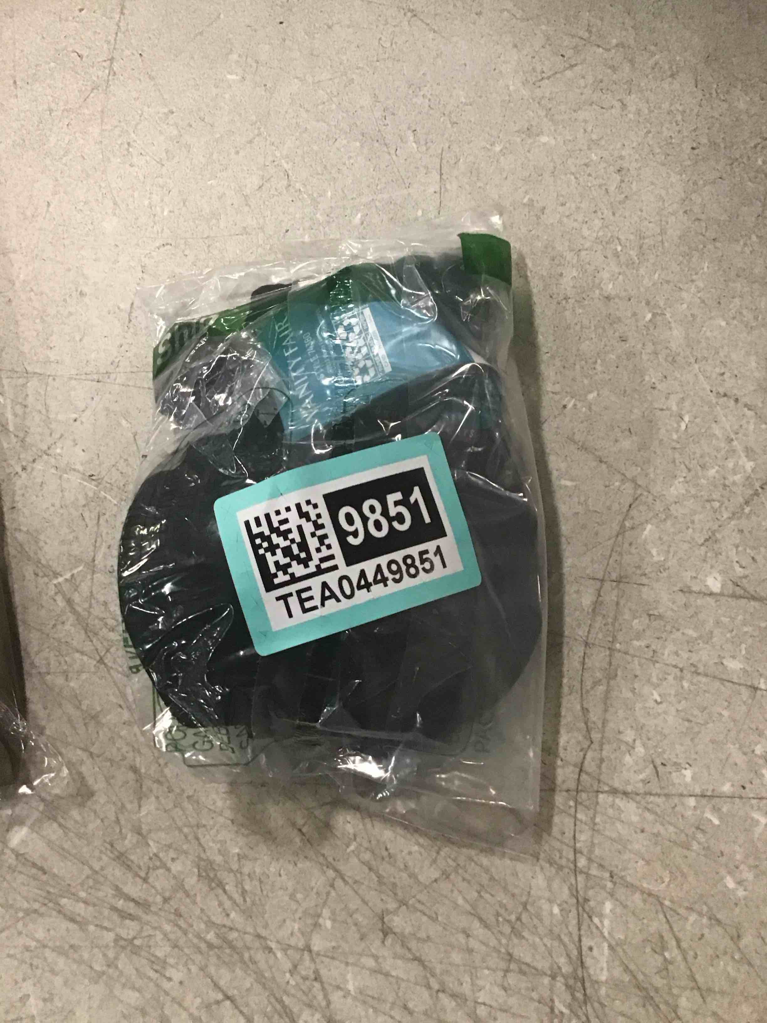 https://s3.amazonaws.com/lotting-images-prod/bidfta/TEA0449851_1729203098040.jpeg