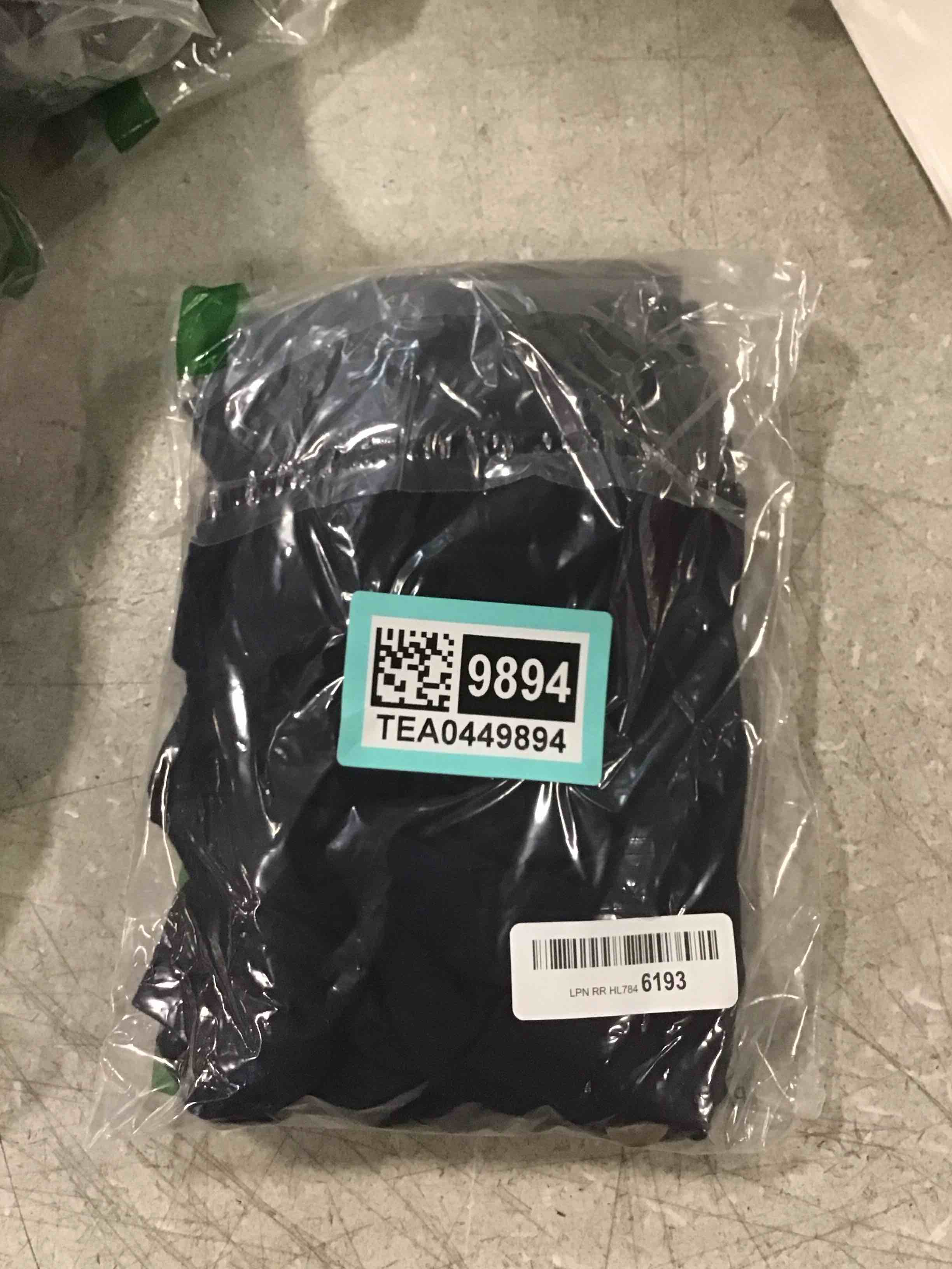 https://s3.amazonaws.com/lotting-images-prod/bidfta/TEA0449894_1729141242737.jpeg