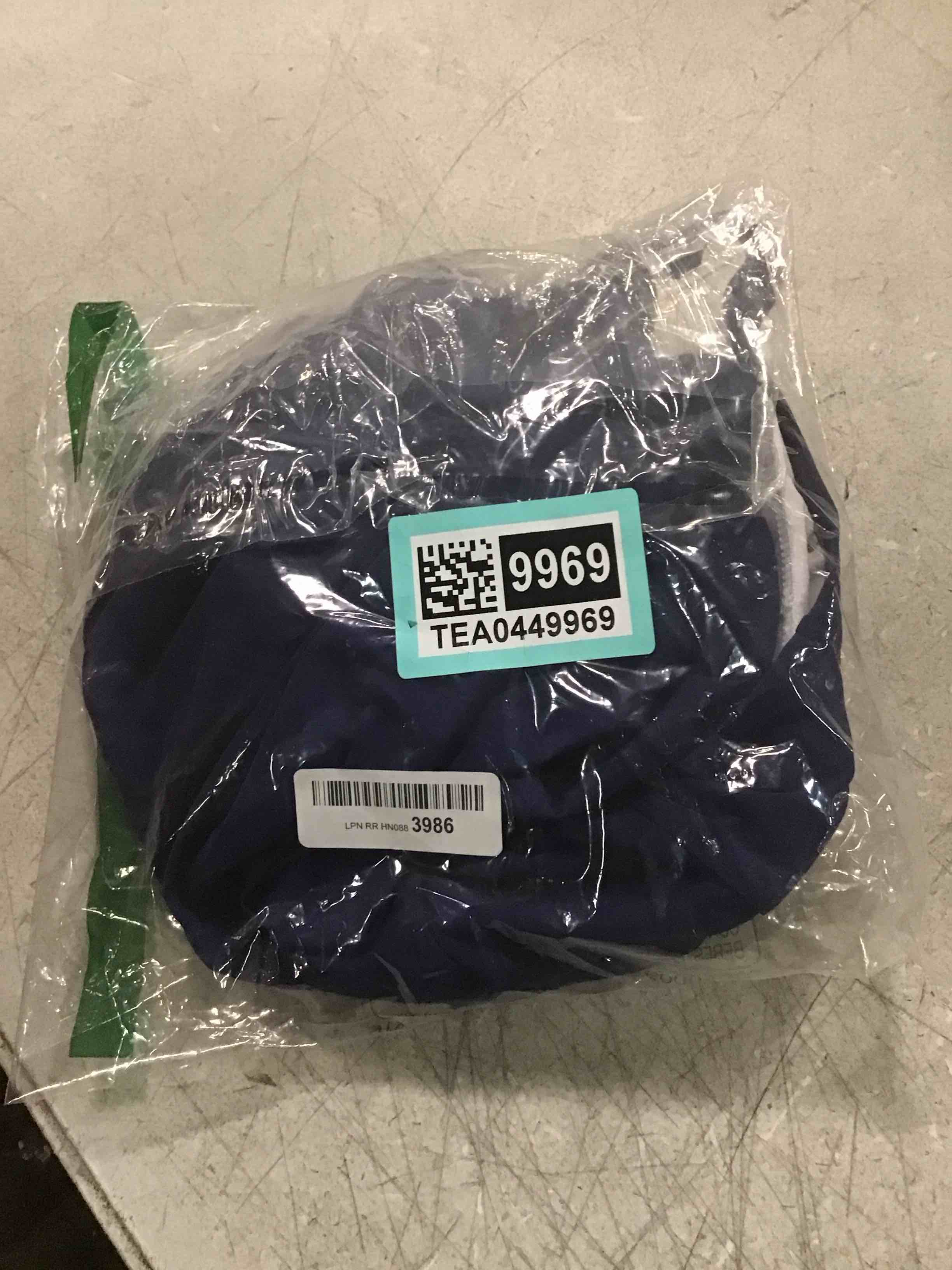 https://s3.amazonaws.com/lotting-images-prod/bidfta/TEA0449969_1729133536886.jpeg