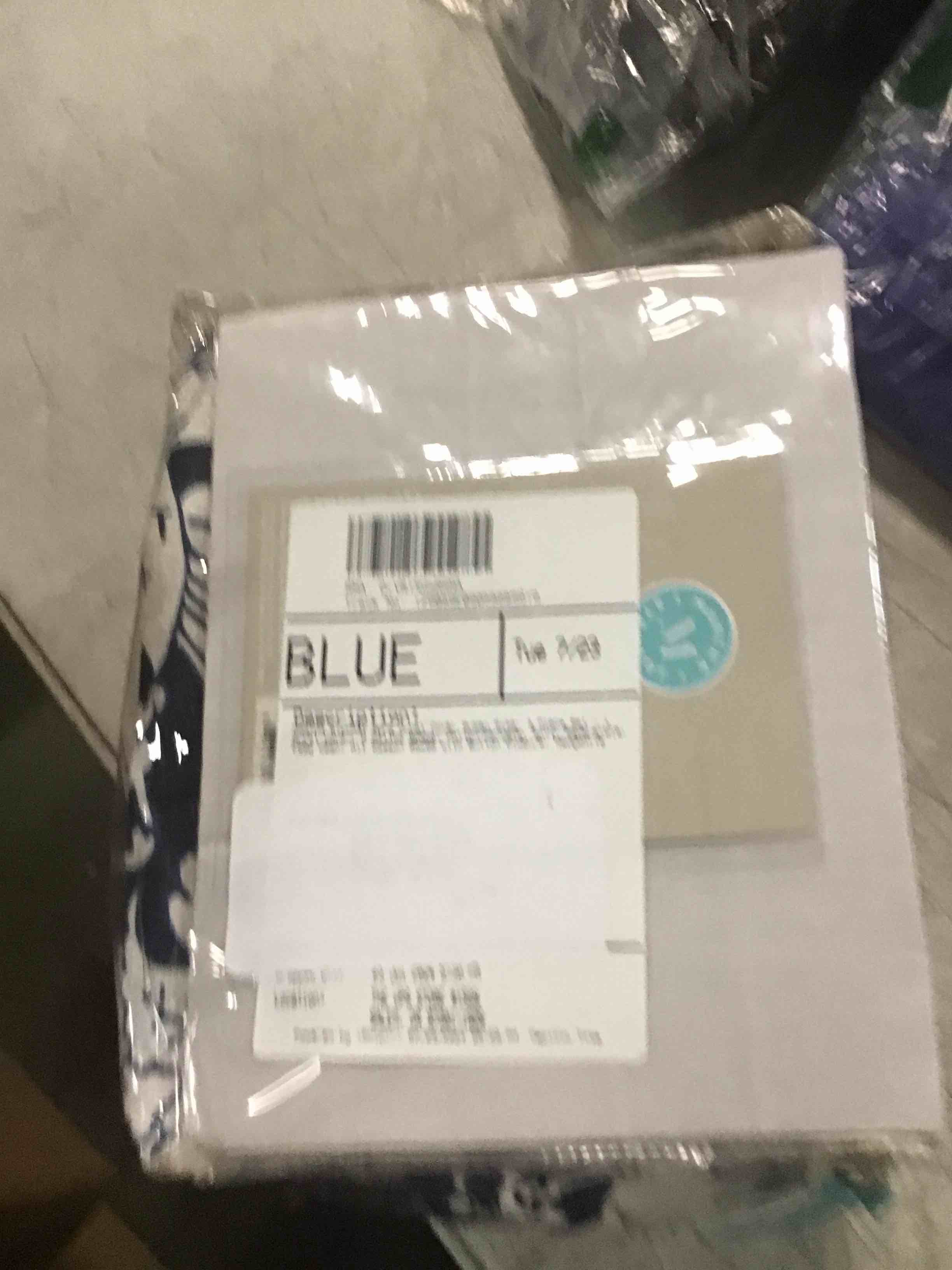 https://s3.amazonaws.com/lotting-images-prod/bidfta/TEA0449976_1729133295074.jpeg