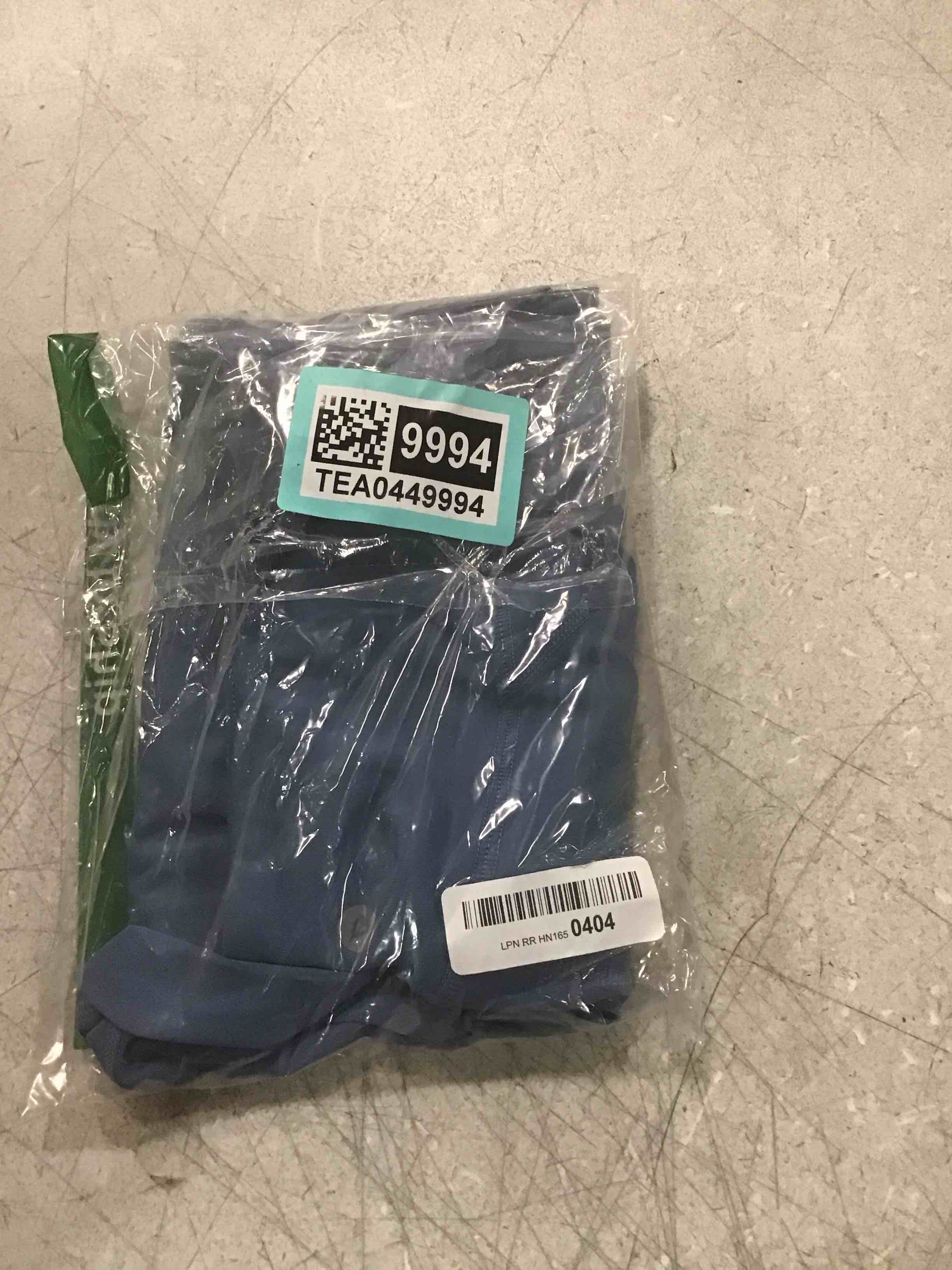 https://s3.amazonaws.com/lotting-images-prod/bidfta/TEA0449994_1729132223757.jpeg