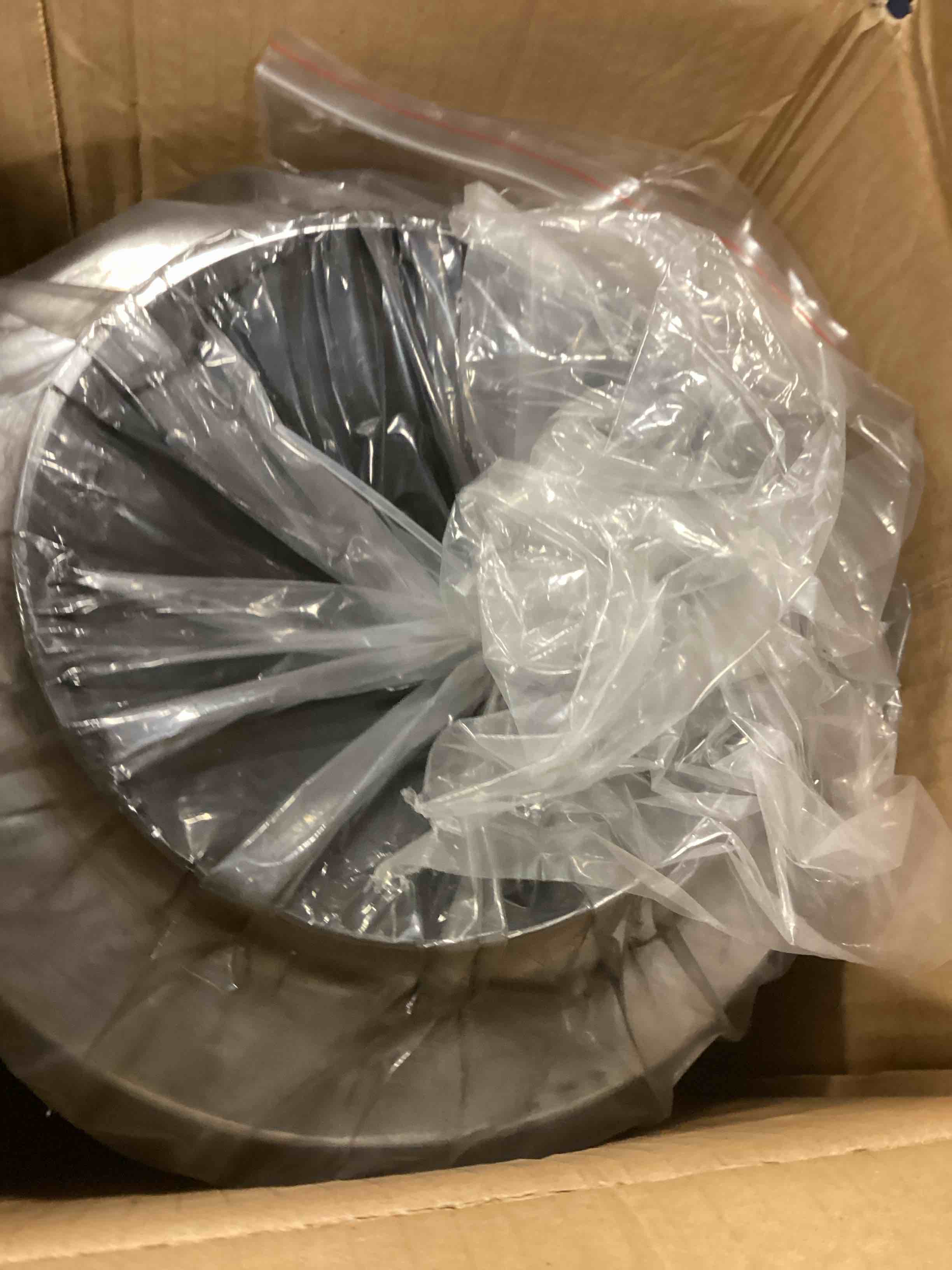 https://s3.amazonaws.com/lotting-images-prod/bidfta/TEA0450076_1731098849416.jpeg