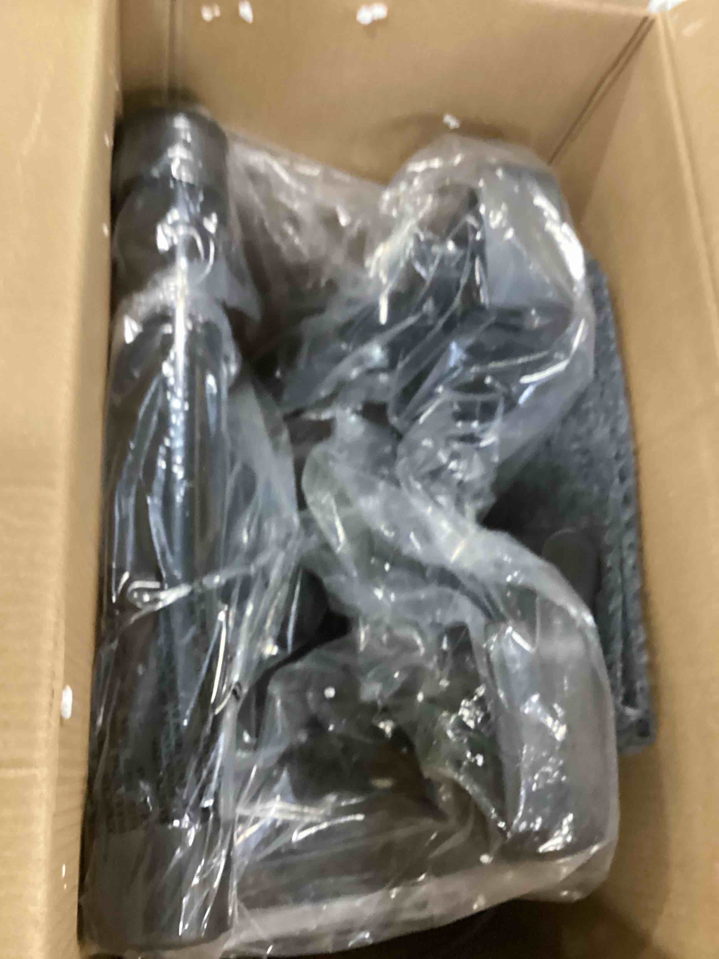 https://s3.amazonaws.com/lotting-images-prod/bidfta/TEA0450205_1731079411248.jpeg
