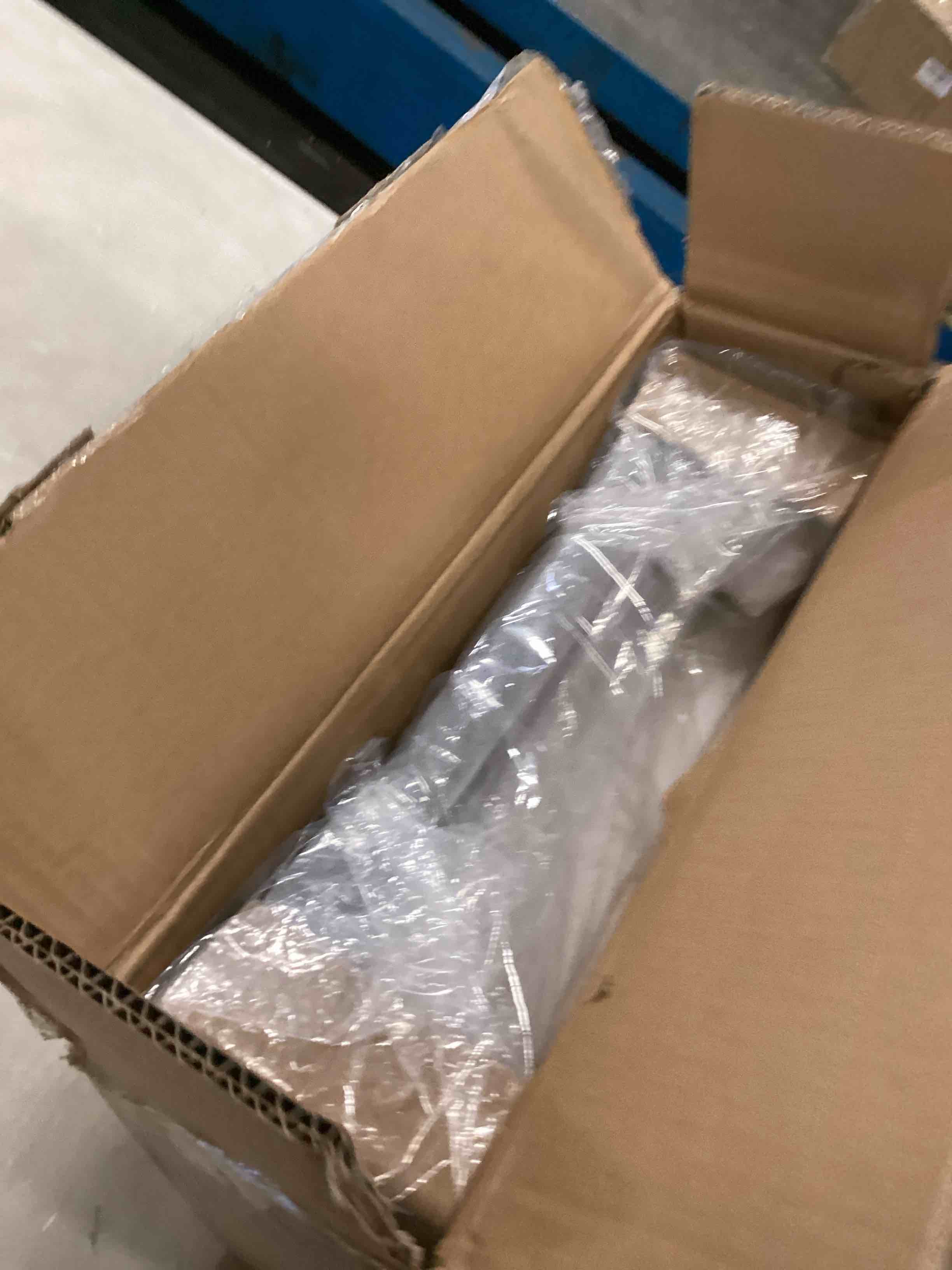 https://s3.amazonaws.com/lotting-images-prod/bidfta/TEA0450857_1730556433164.jpeg