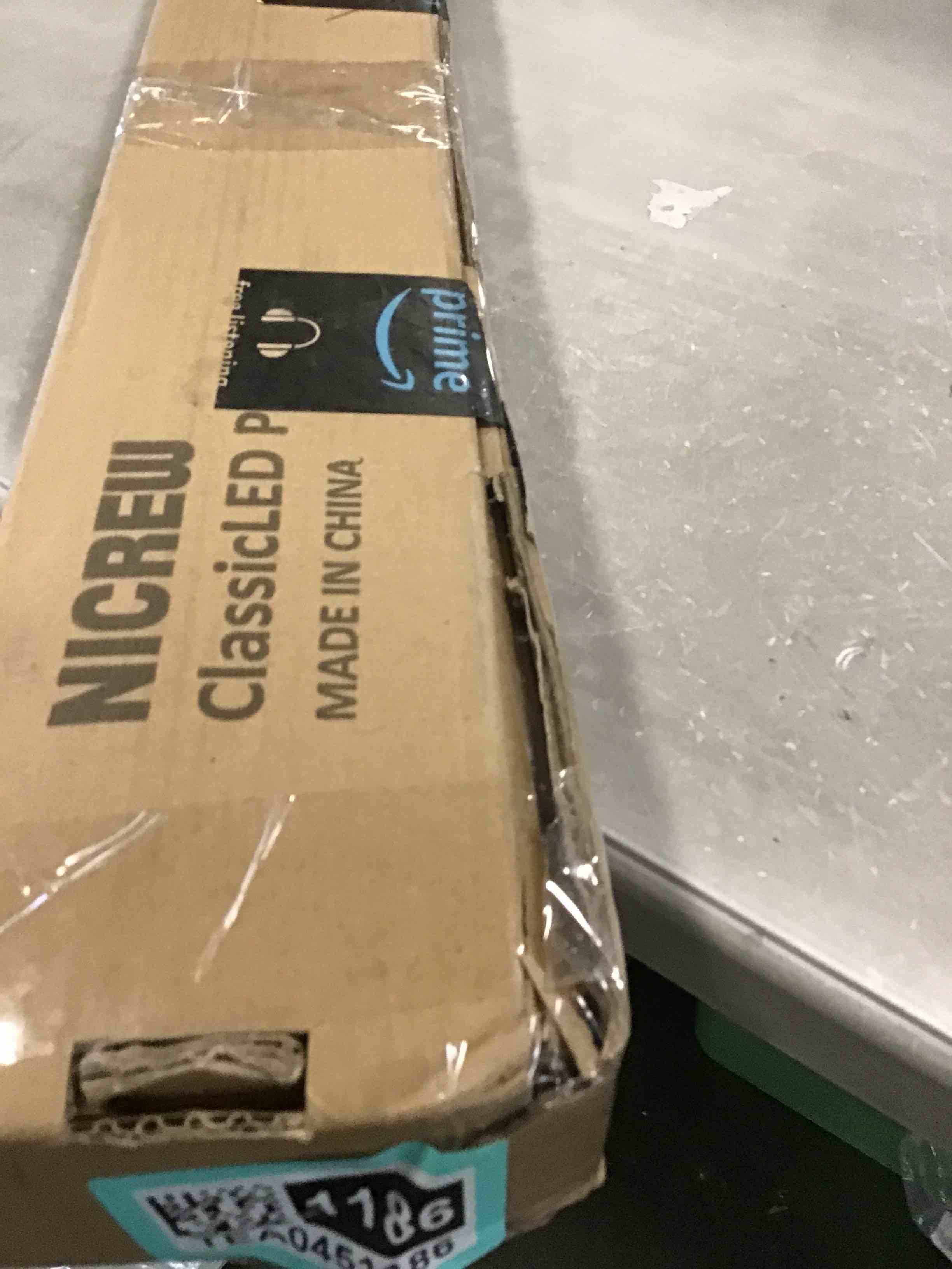https://s3.amazonaws.com/lotting-images-prod/bidfta/TEA0451186_1729952503551.jpeg
