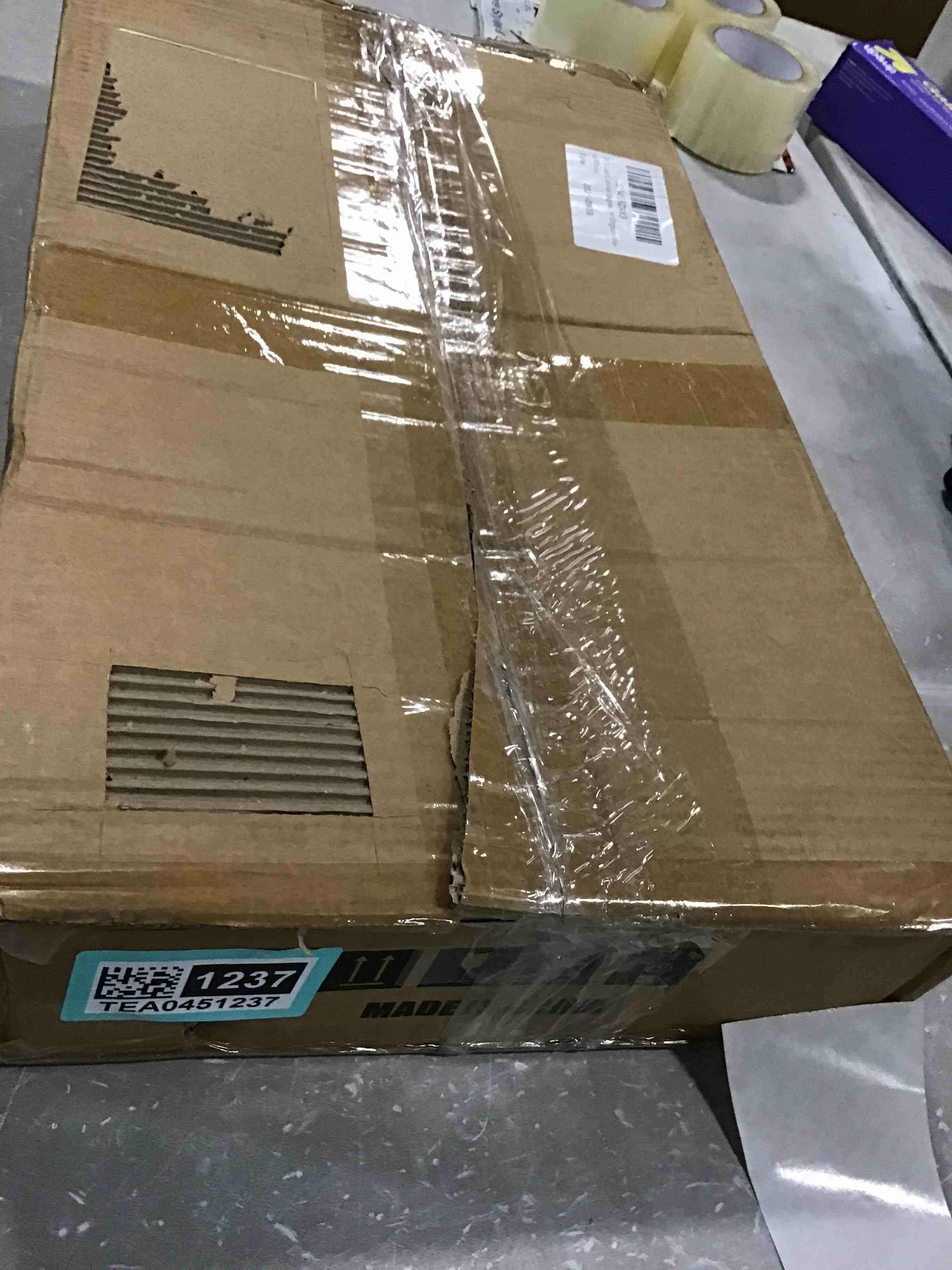 https://s3.amazonaws.com/lotting-images-prod/bidfta/TEA0451237_1729943440896.jpeg