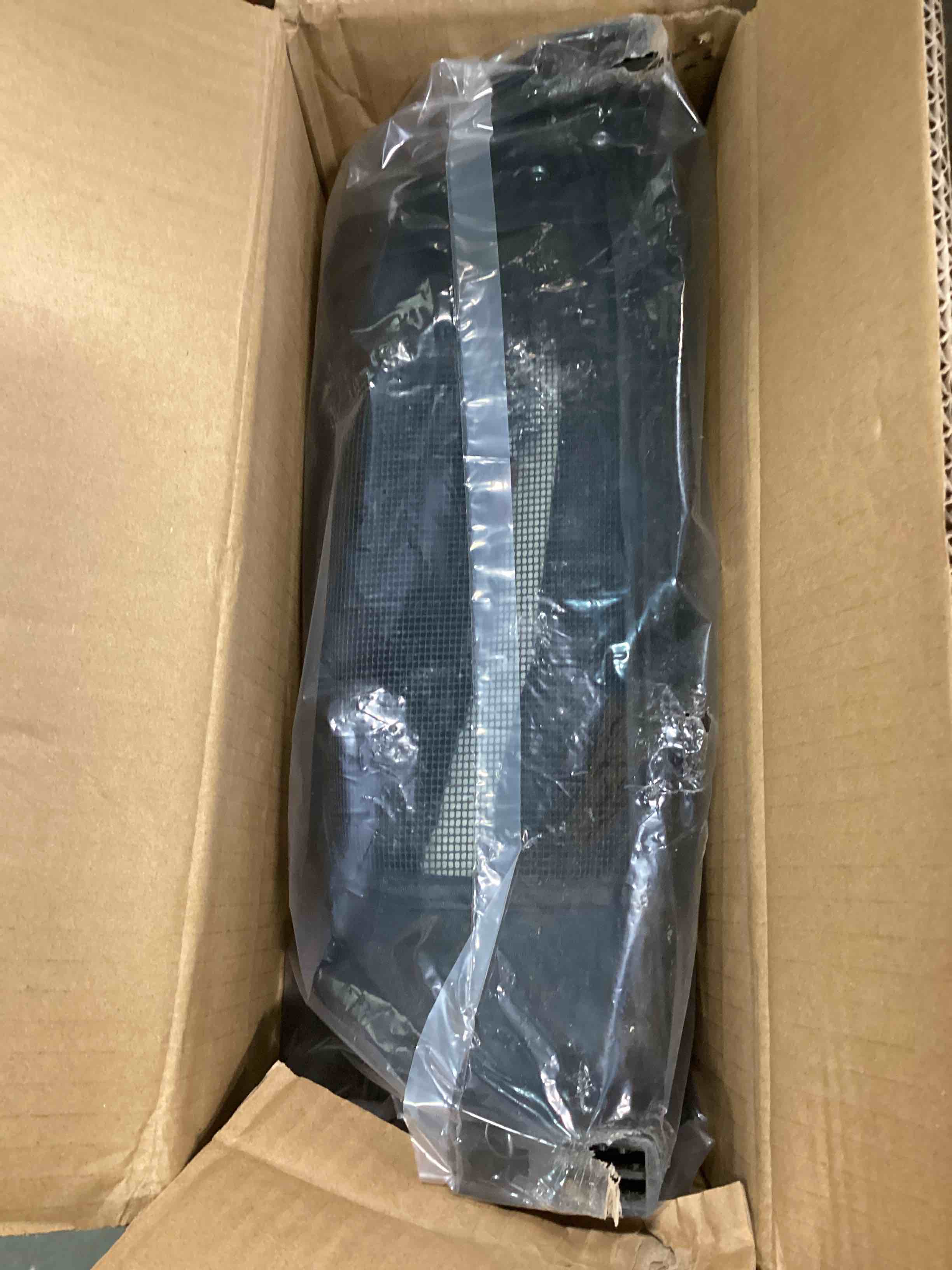 https://s3.amazonaws.com/lotting-images-prod/bidfta/TEA0451306_1729879021814.jpeg