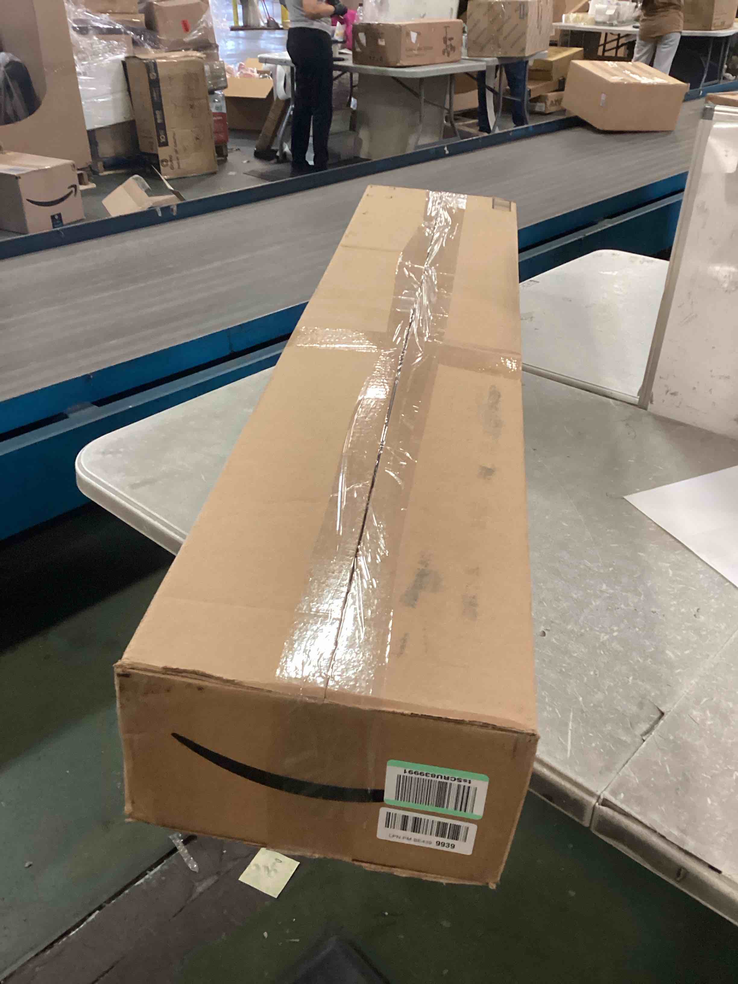 https://s3.amazonaws.com/lotting-images-prod/bidfta/TEA0451633_1729188100709.jpeg