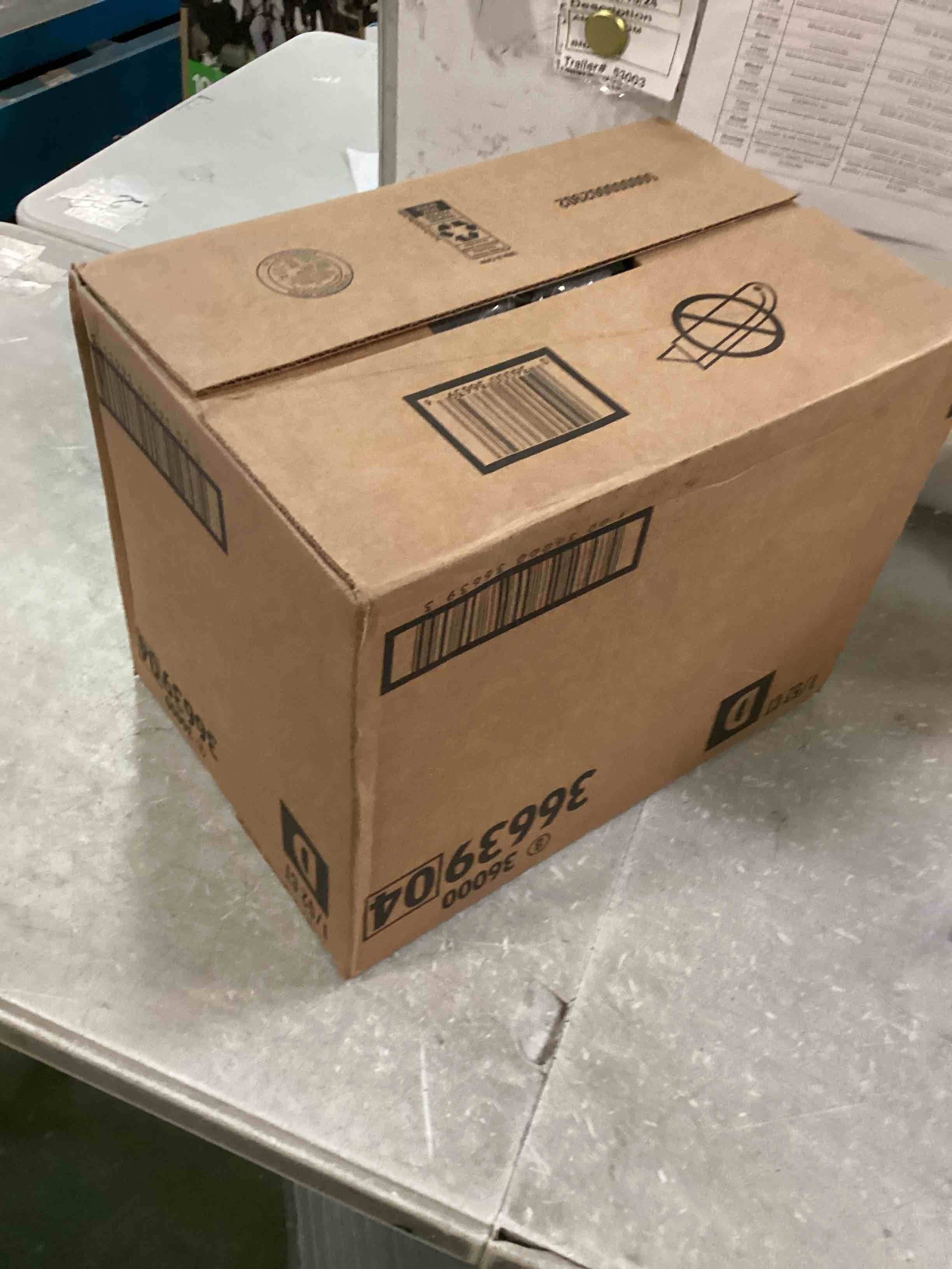 https://s3.amazonaws.com/lotting-images-prod/bidfta/TEA0451906_1729099964961.jpeg