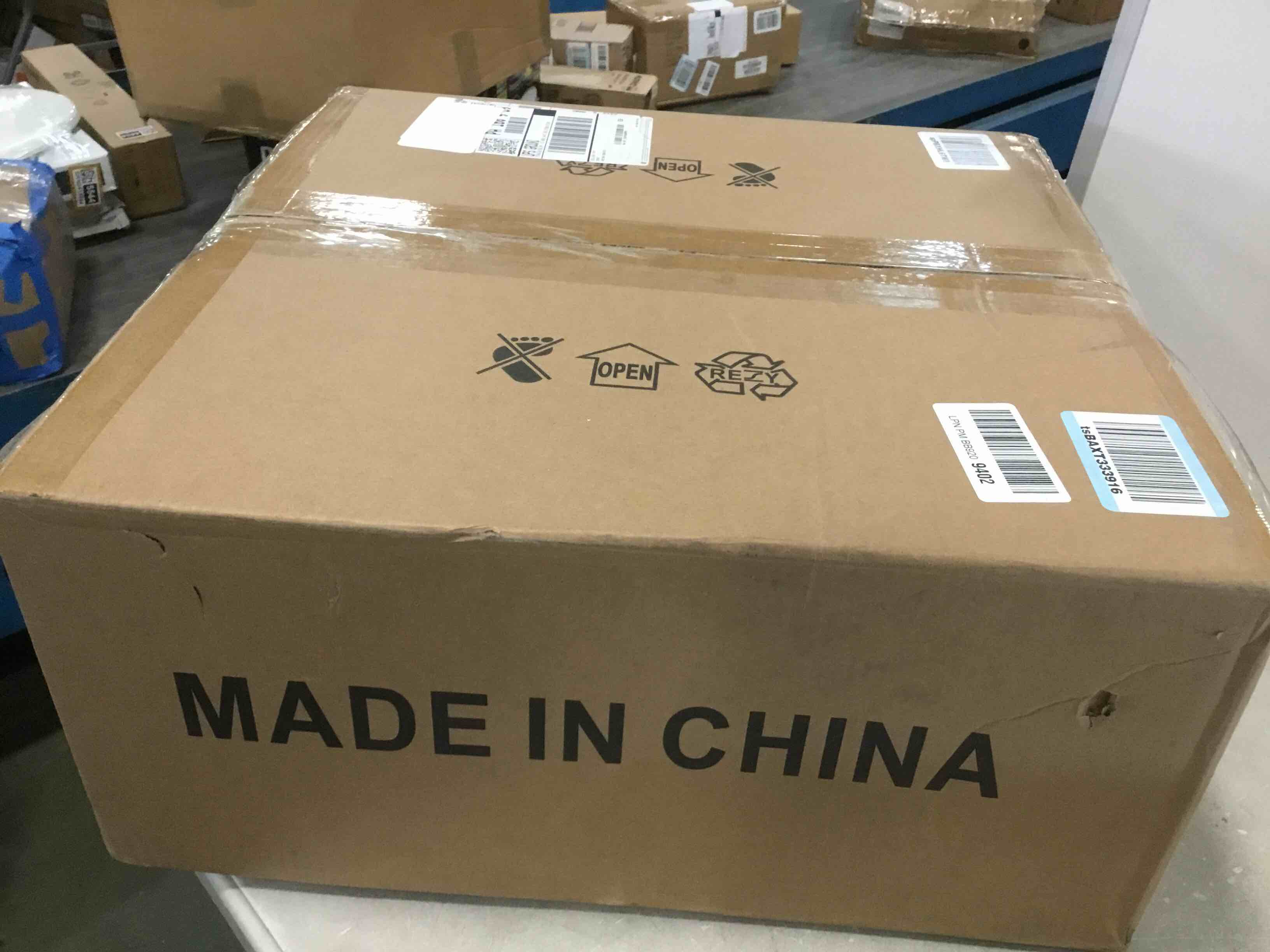 https://s3.amazonaws.com/lotting-images-prod/bidfta/TEA0452199_1729799270214.jpeg