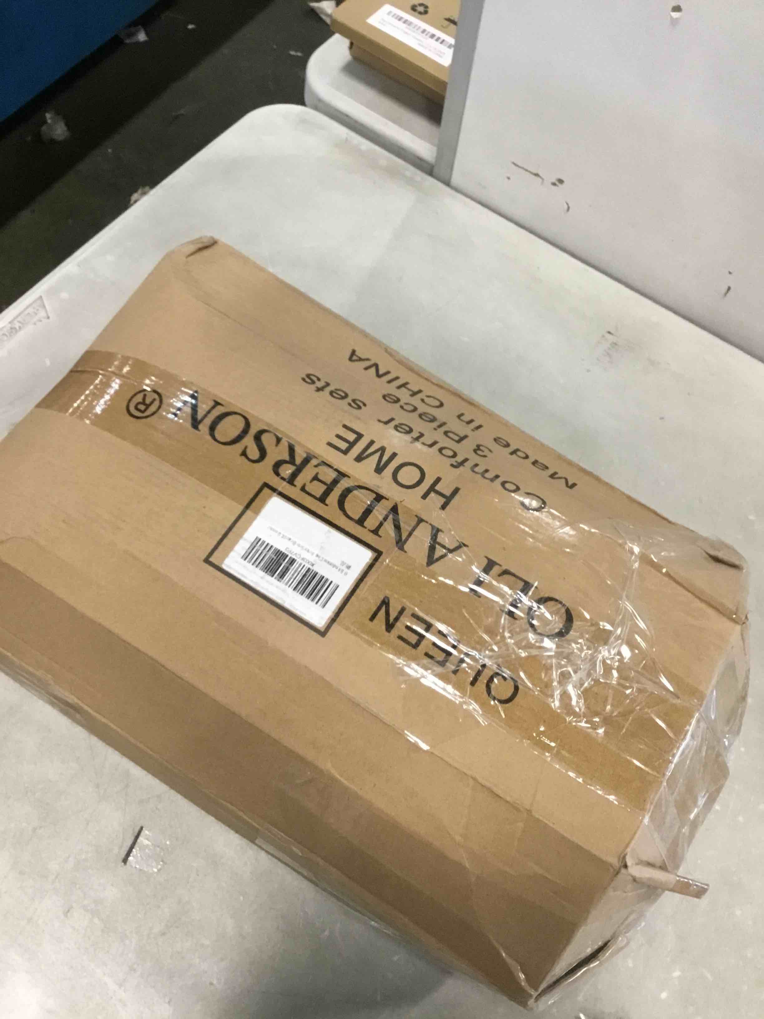 https://s3.amazonaws.com/lotting-images-prod/bidfta/TEA0452417_1729780319429.jpeg