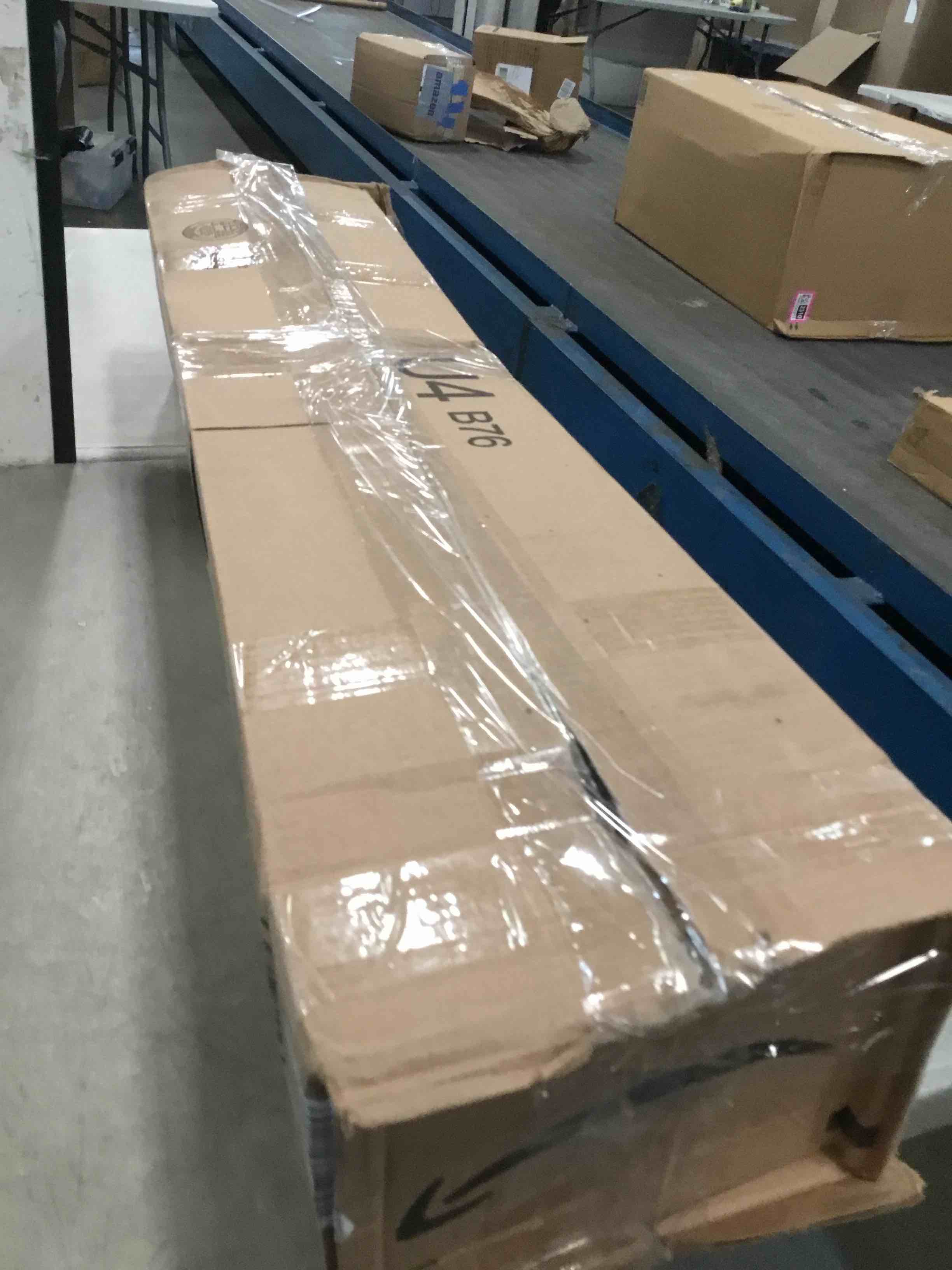 https://s3.amazonaws.com/lotting-images-prod/bidfta/TEA0453322_1729342482286.jpeg