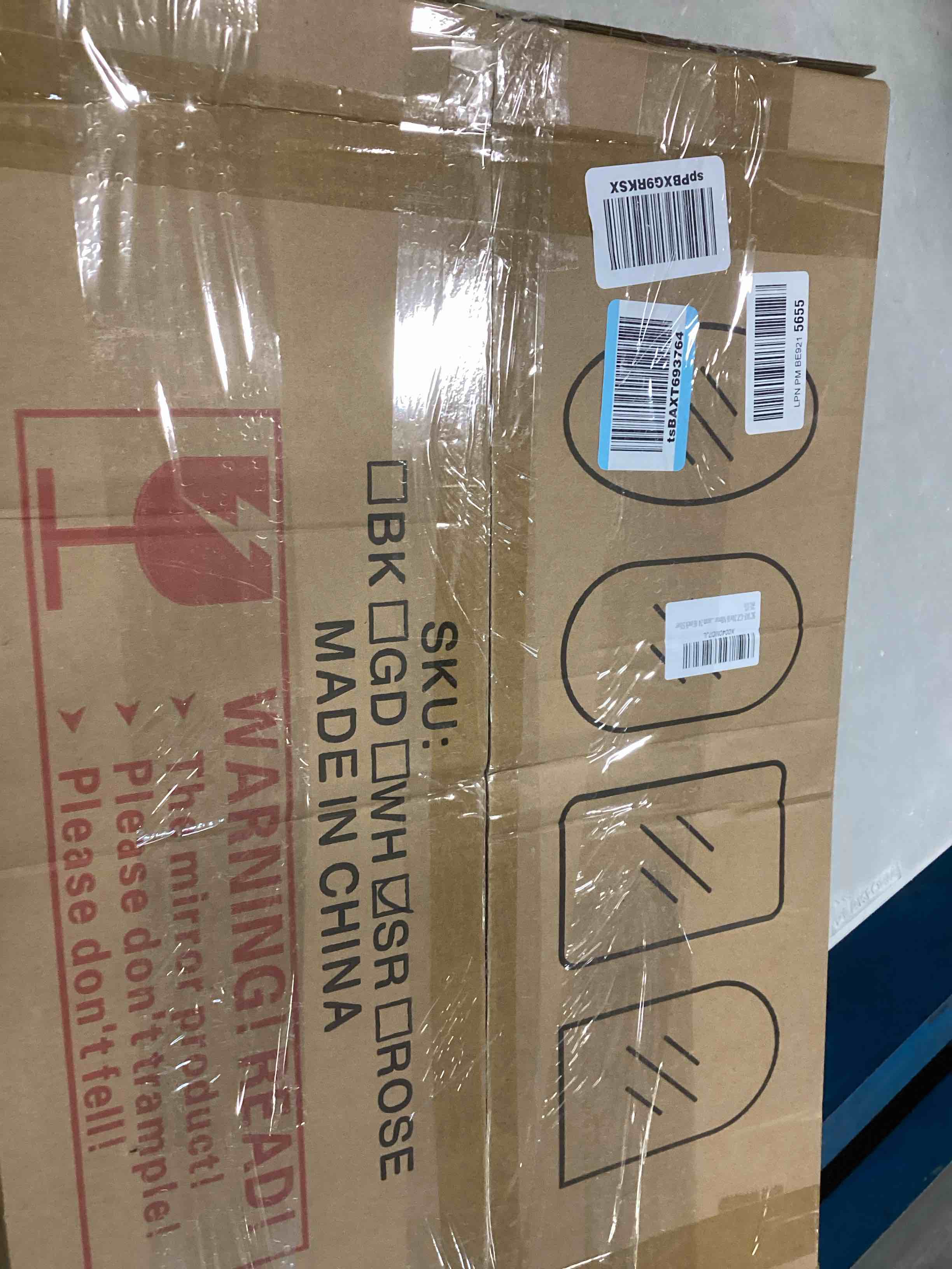 https://s3.amazonaws.com/lotting-images-prod/bidfta/TEA0453904_1729126579728.jpeg