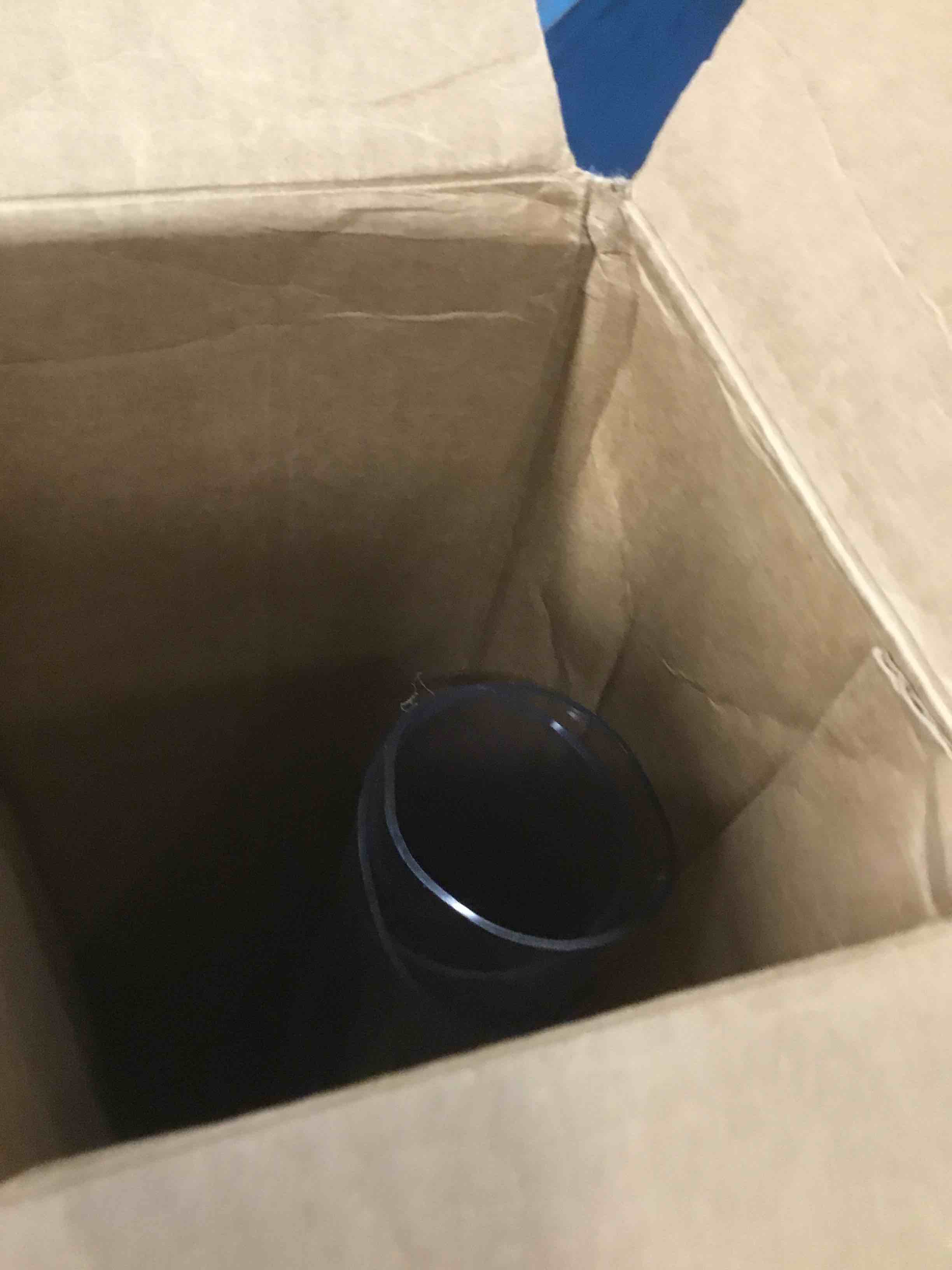 https://s3.amazonaws.com/lotting-images-prod/bidfta/TEA0454857_1730425940746.jpeg