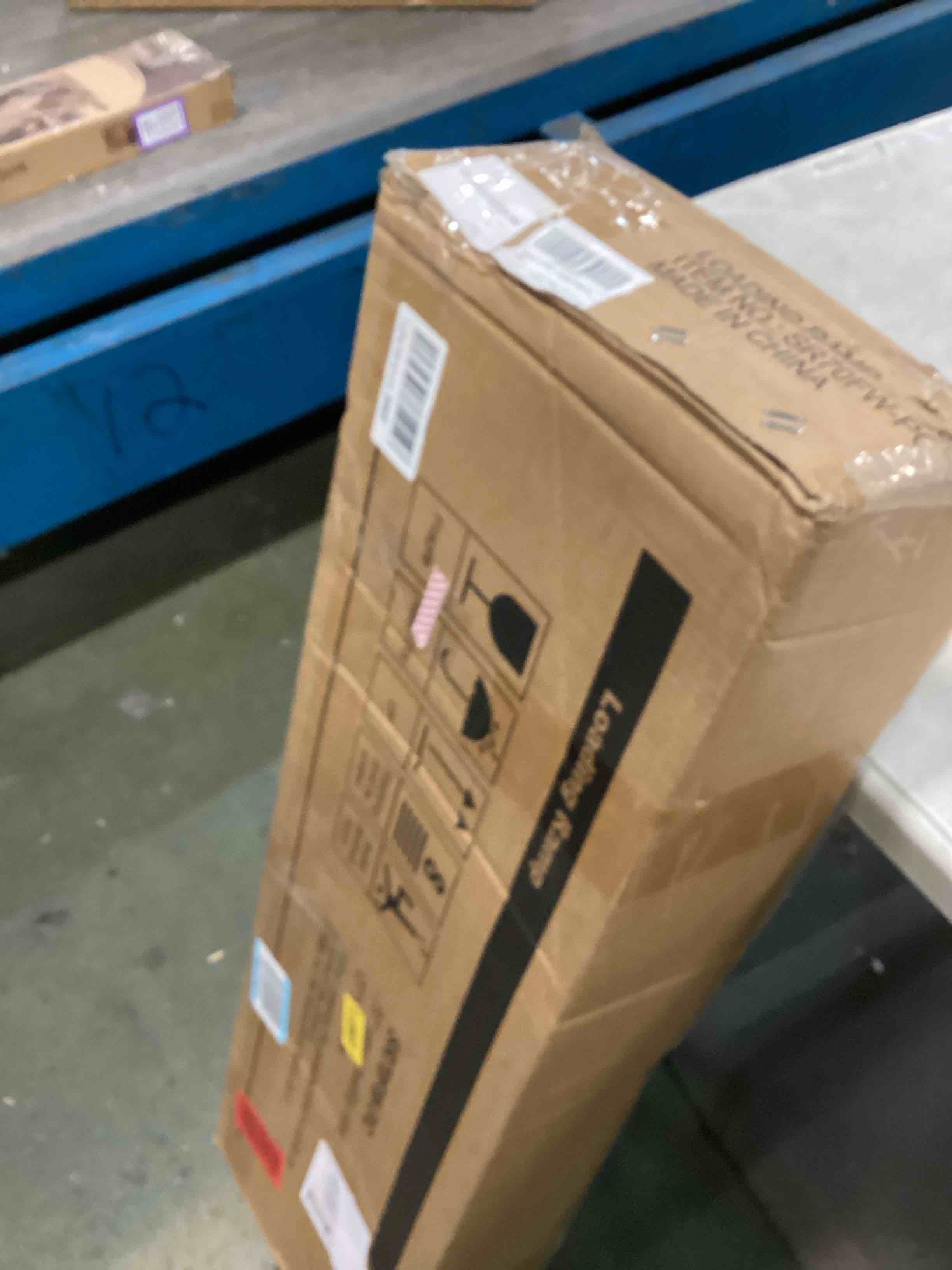 https://s3.amazonaws.com/lotting-images-prod/bidfta/TEA0454995_1730347766681.jpeg