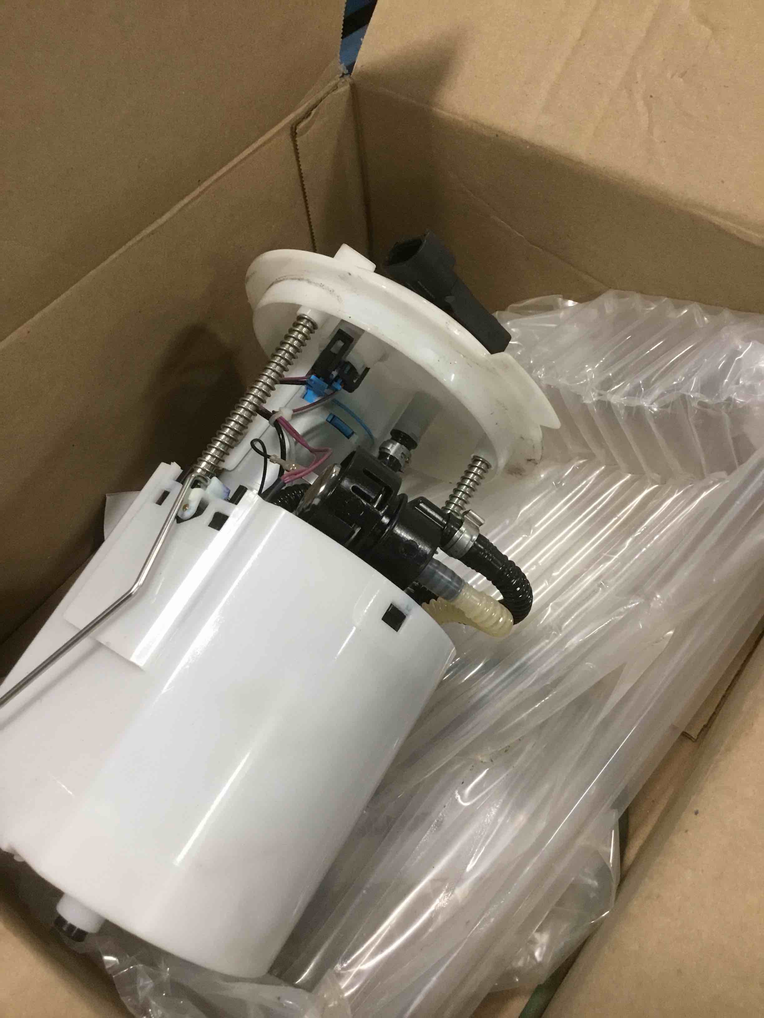 https://s3.amazonaws.com/lotting-images-prod/bidfta/TEA0455120_1730325957071.jpeg