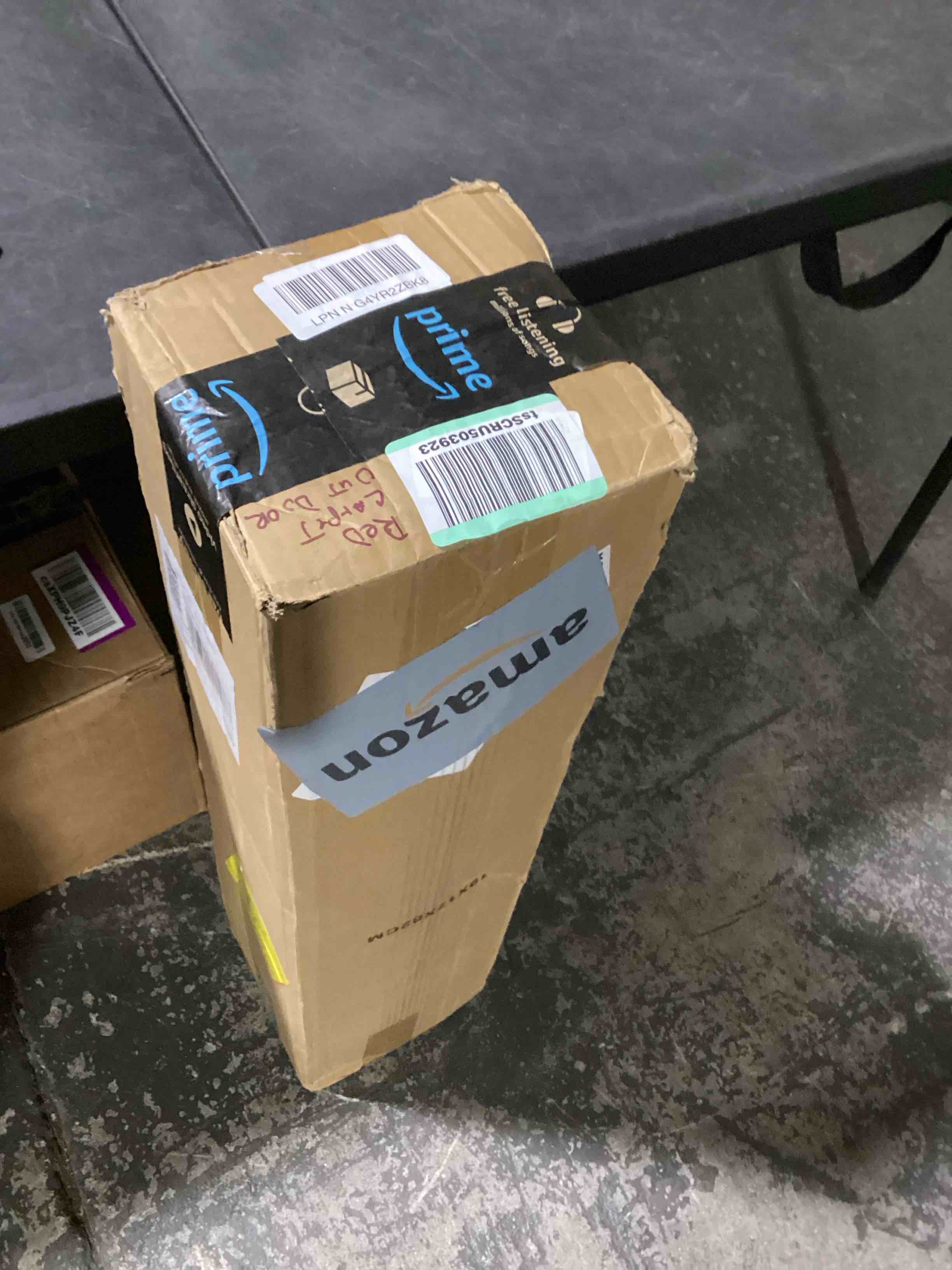 https://s3.amazonaws.com/lotting-images-prod/bidfta/TEA0456065_1730212357115.jpeg