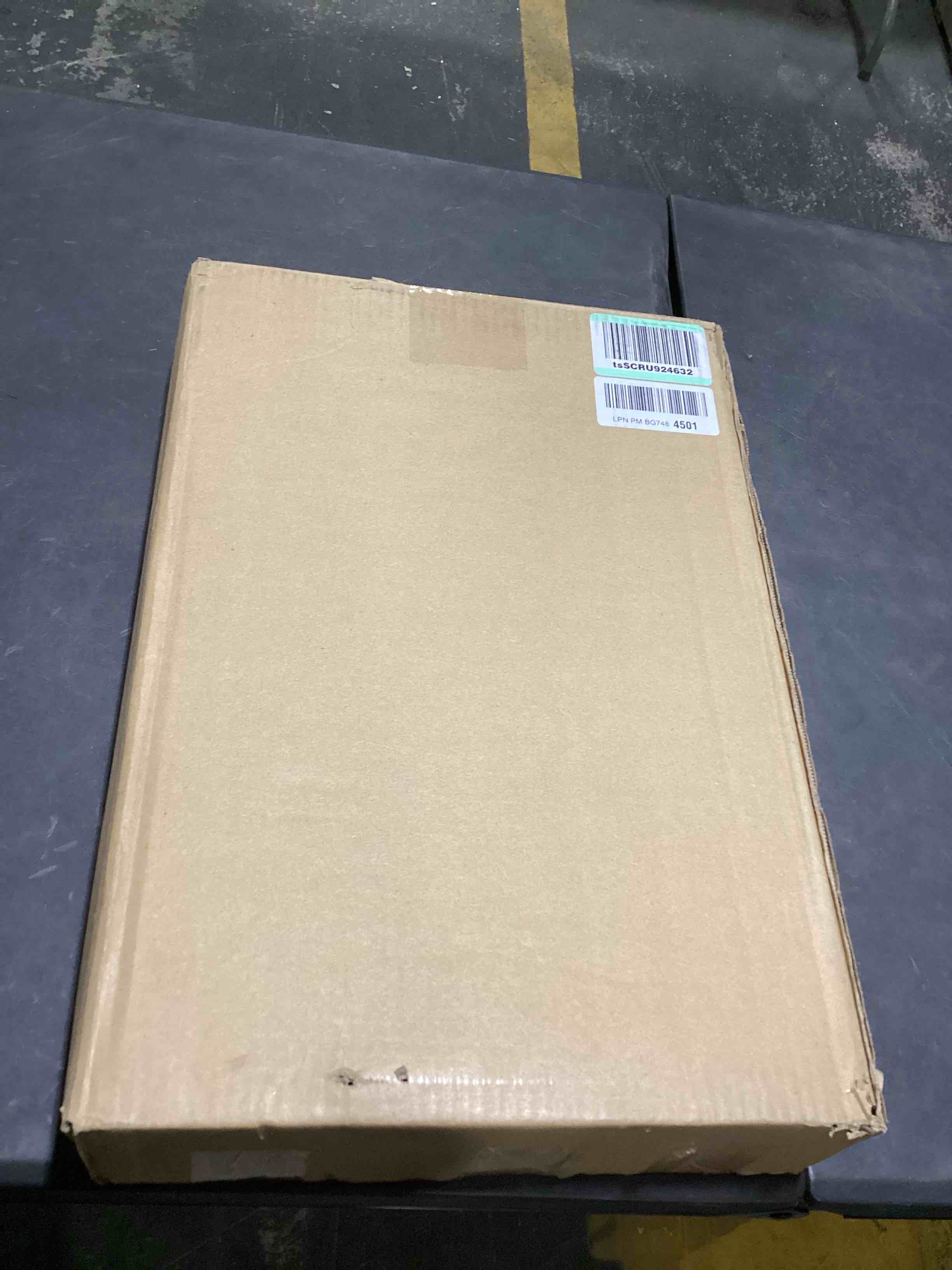 https://s3.amazonaws.com/lotting-images-prod/bidfta/TEA0456256_1730144329479.jpeg