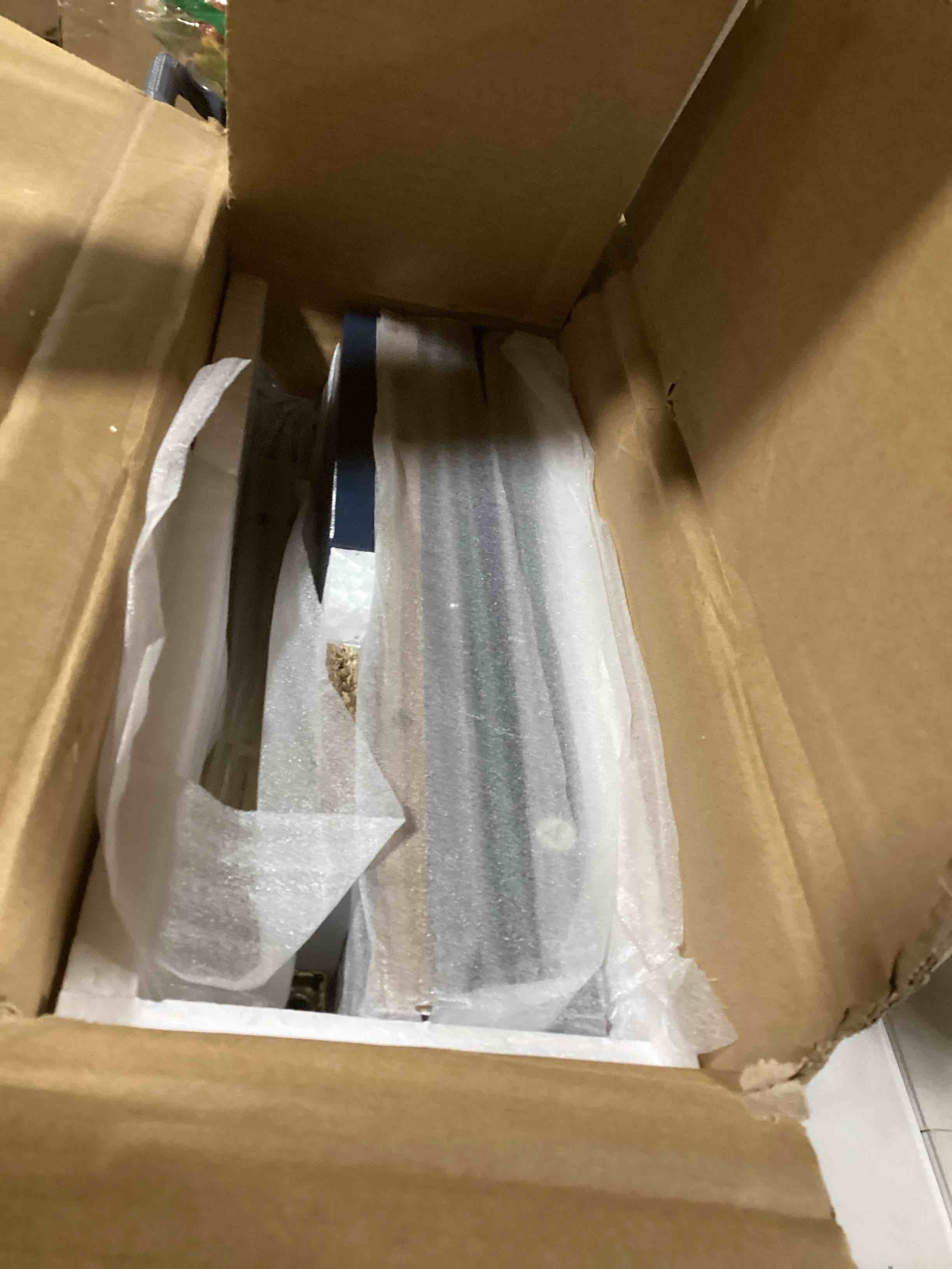 https://s3.amazonaws.com/lotting-images-prod/bidfta/TEA0456950_1729618914475.jpeg