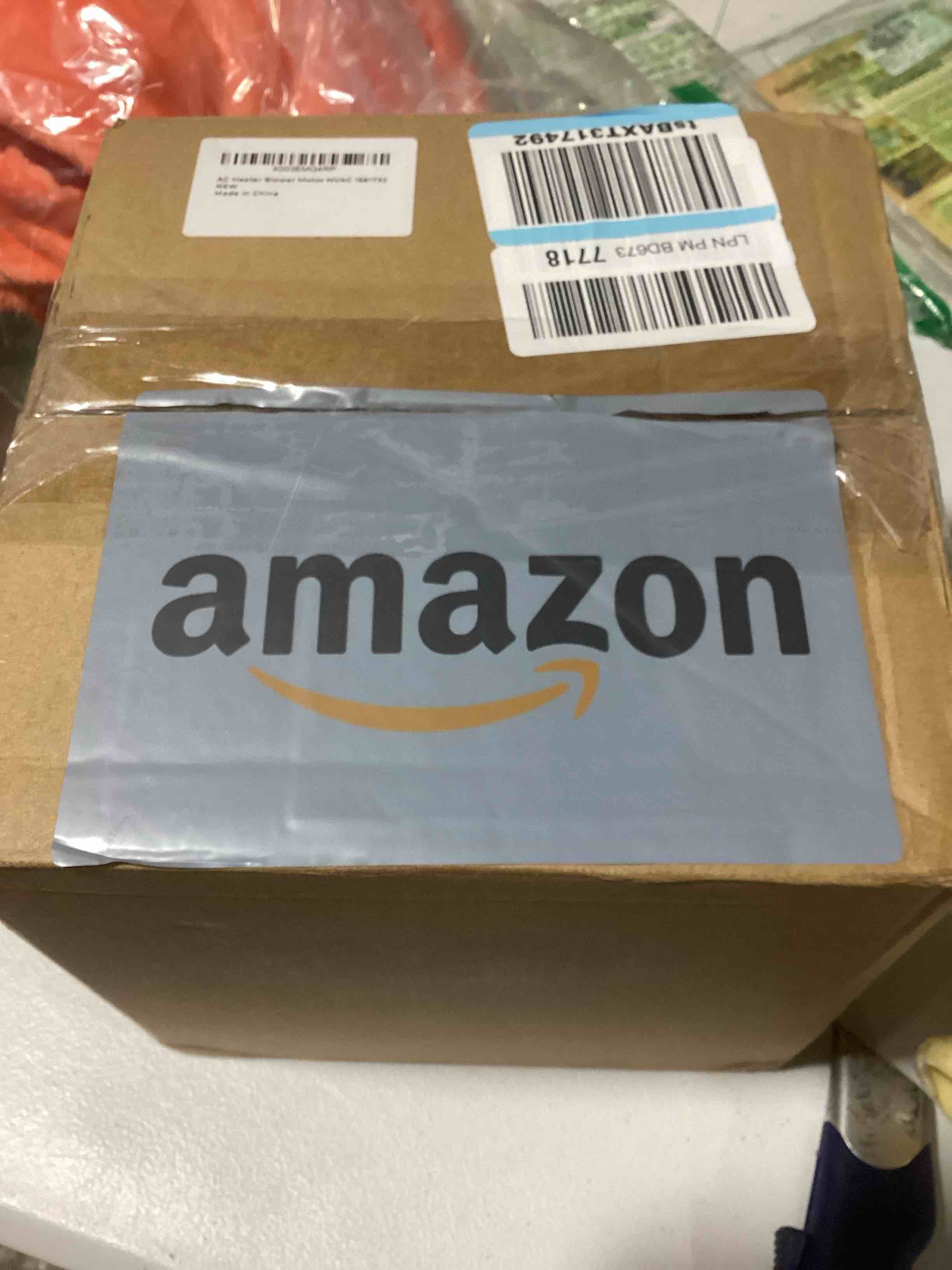 https://s3.amazonaws.com/lotting-images-prod/bidfta/TEA0457221_1729525982008.jpeg