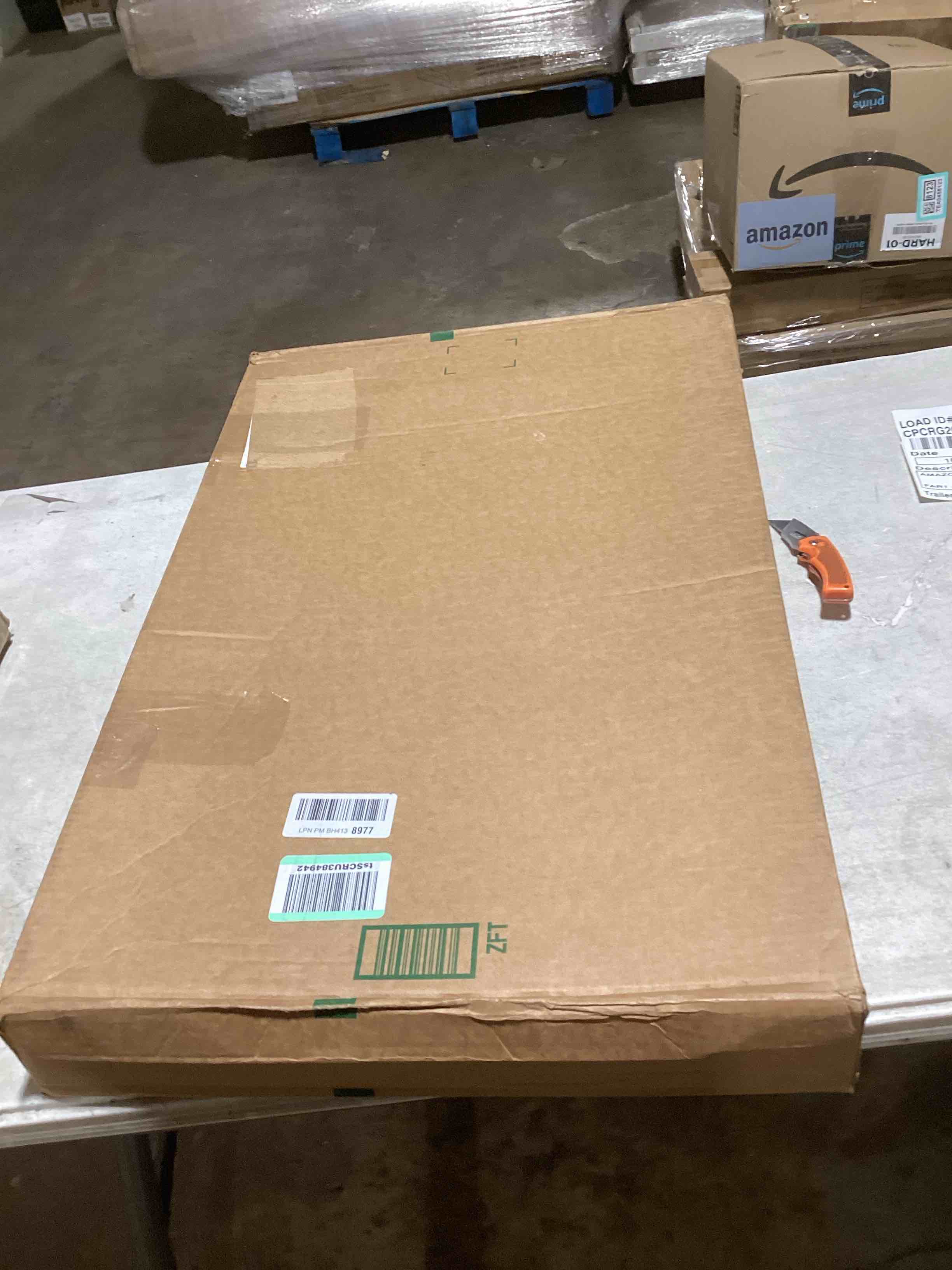 https://s3.amazonaws.com/lotting-images-prod/bidfta/TEA0458113_1729882145538.jpeg