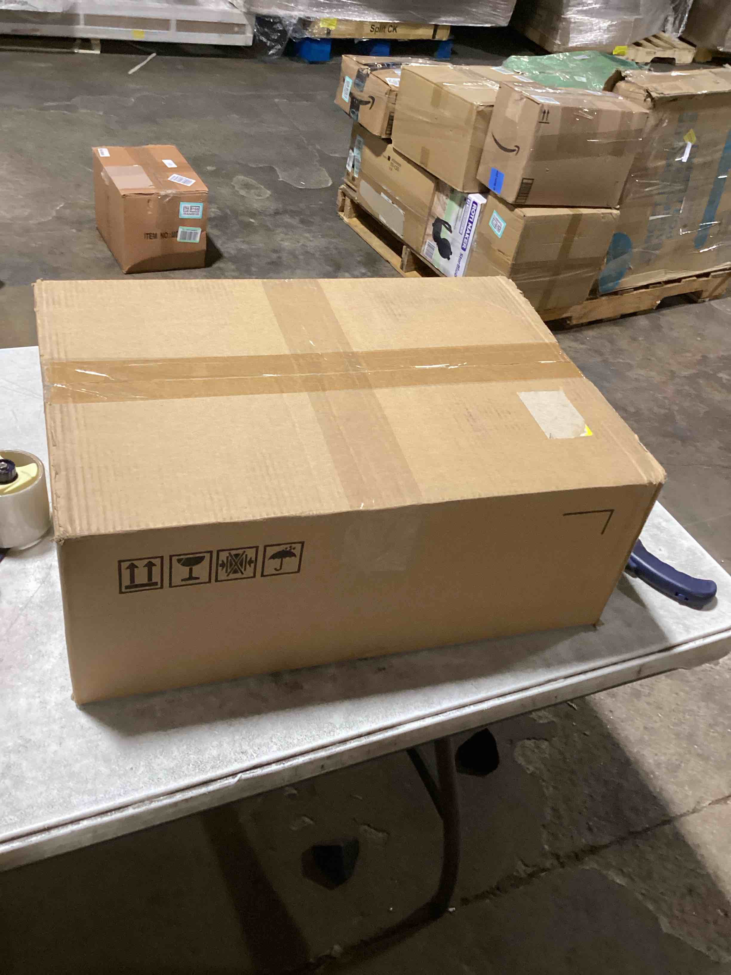 https://s3.amazonaws.com/lotting-images-prod/bidfta/TEA0458163_1729875684445.jpeg