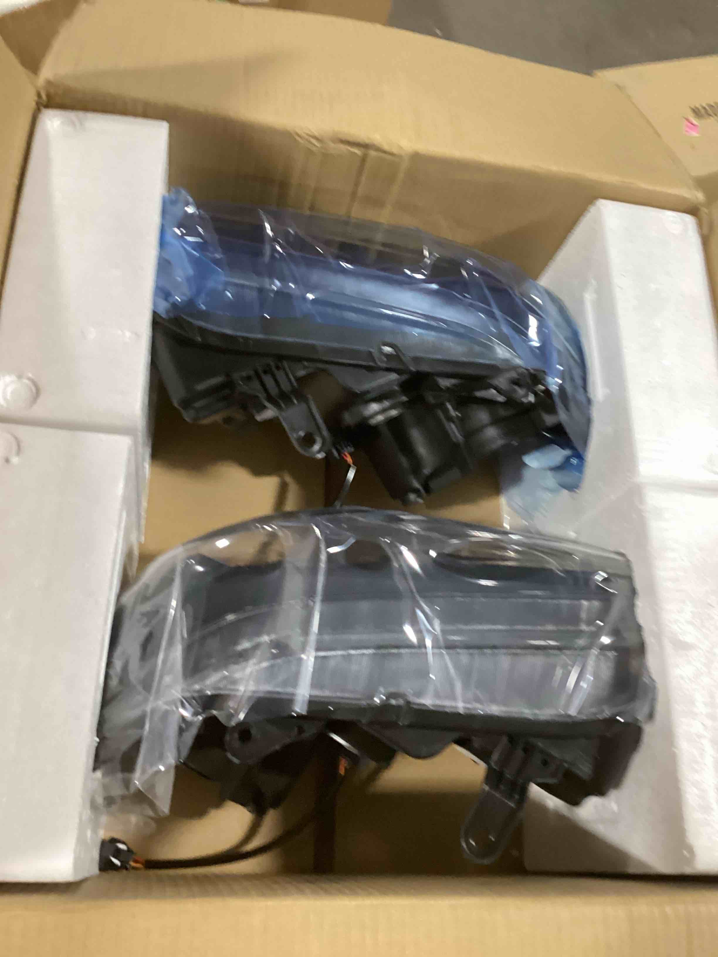 https://s3.amazonaws.com/lotting-images-prod/bidfta/TEA0458429_1729798435761.jpeg
