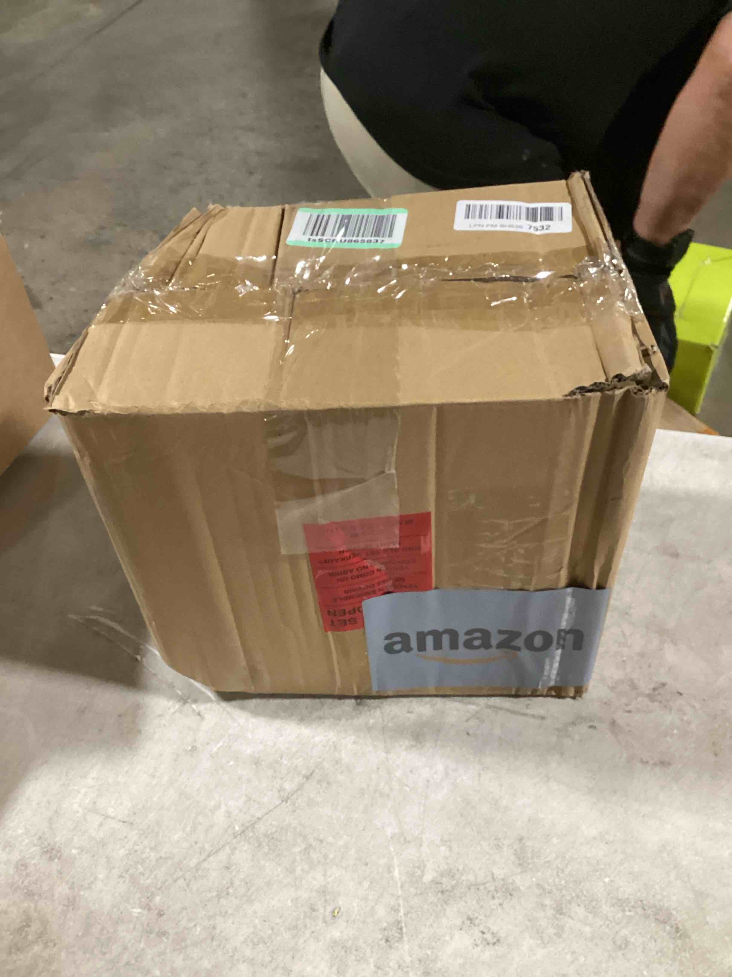 https://s3.amazonaws.com/lotting-images-prod/bidfta/TEA0458594_1729784117636.jpeg