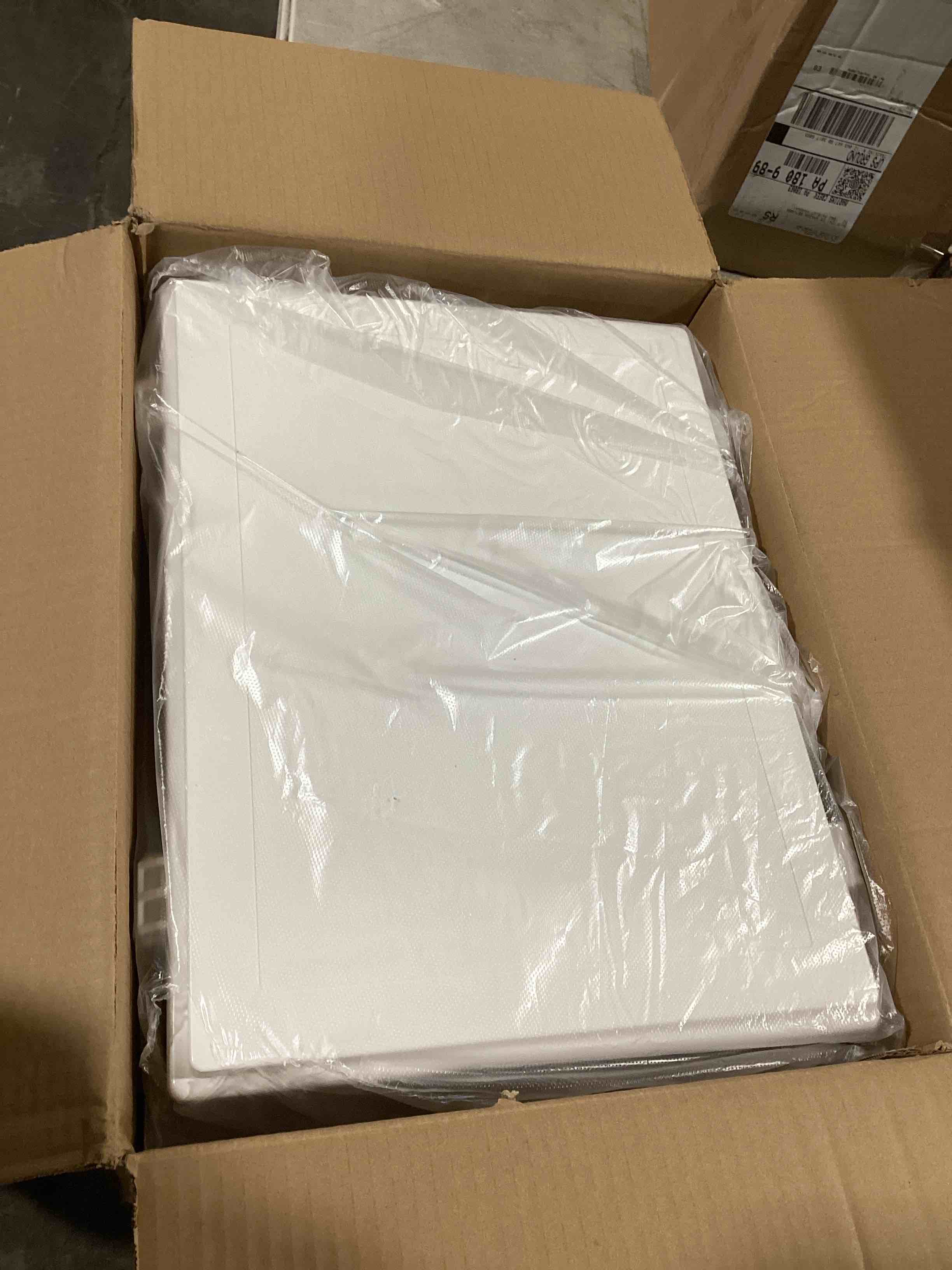 https://s3.amazonaws.com/lotting-images-prod/bidfta/TEA0458821_1729709409660.jpeg