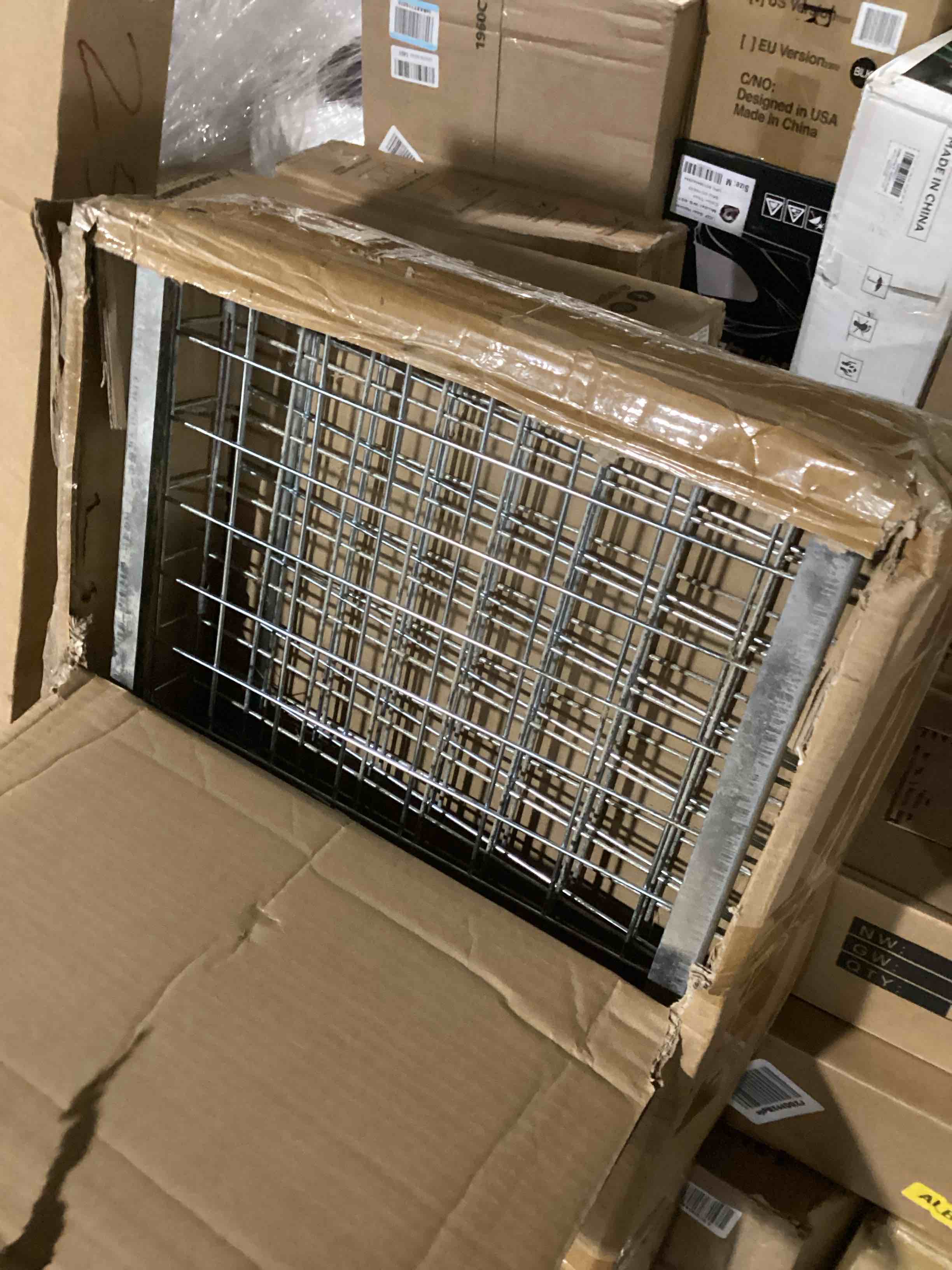 https://s3.amazonaws.com/lotting-images-prod/bidfta/TEA0459702_1729170980568.jpeg