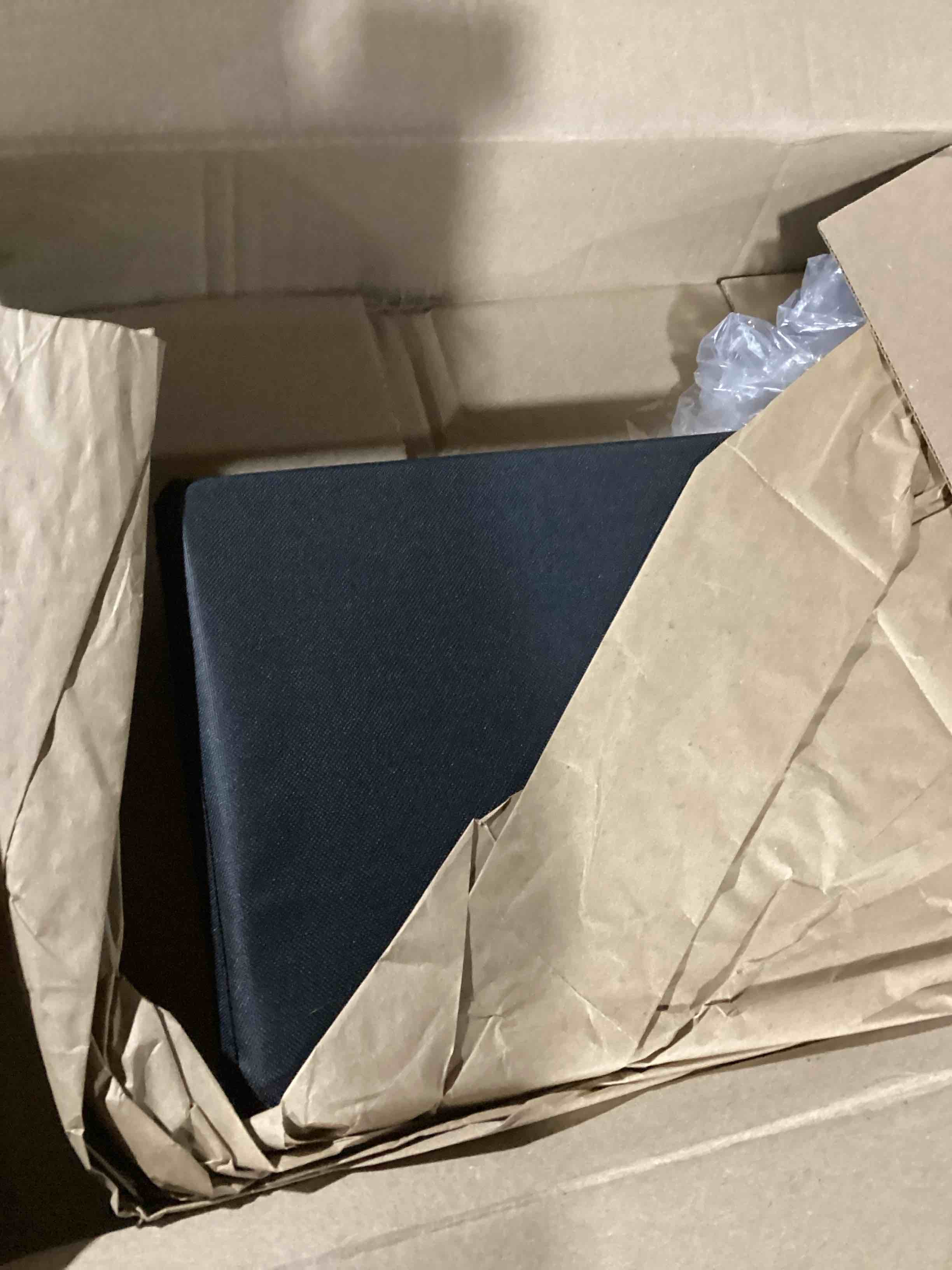 https://s3.amazonaws.com/lotting-images-prod/bidfta/TEA0459745_1729169334016.jpeg