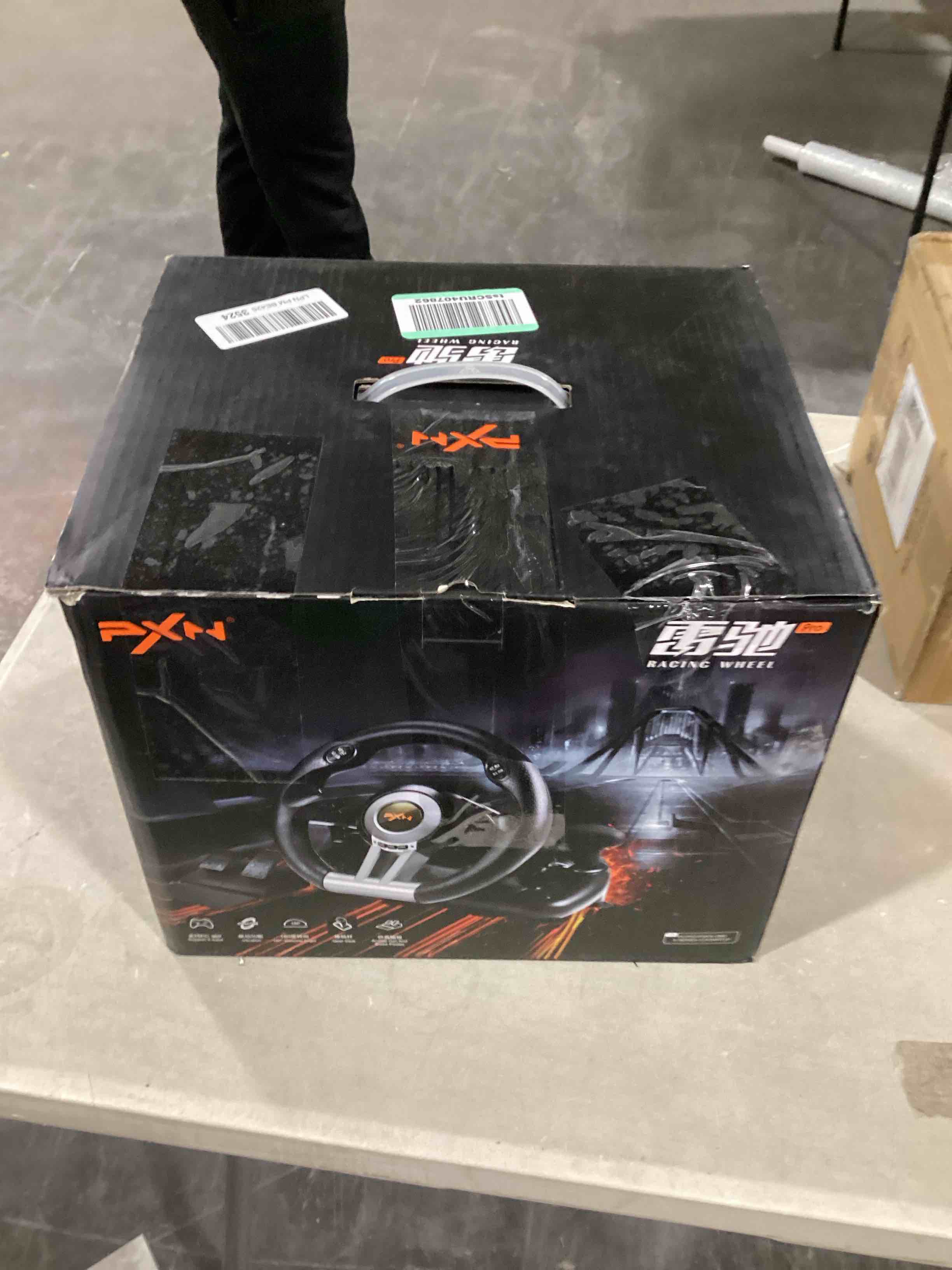https://s3.amazonaws.com/lotting-images-prod/bidfta/TEA0459886_1729100790778.jpeg