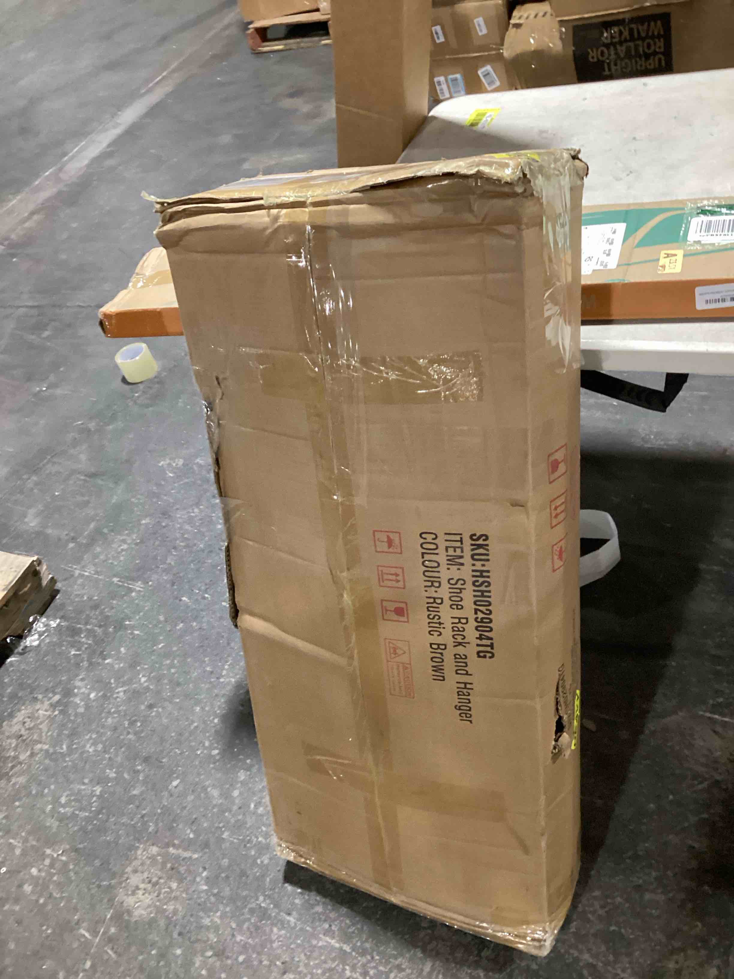 https://s3.amazonaws.com/lotting-images-prod/bidfta/TEA0459916_1729098317407.jpeg