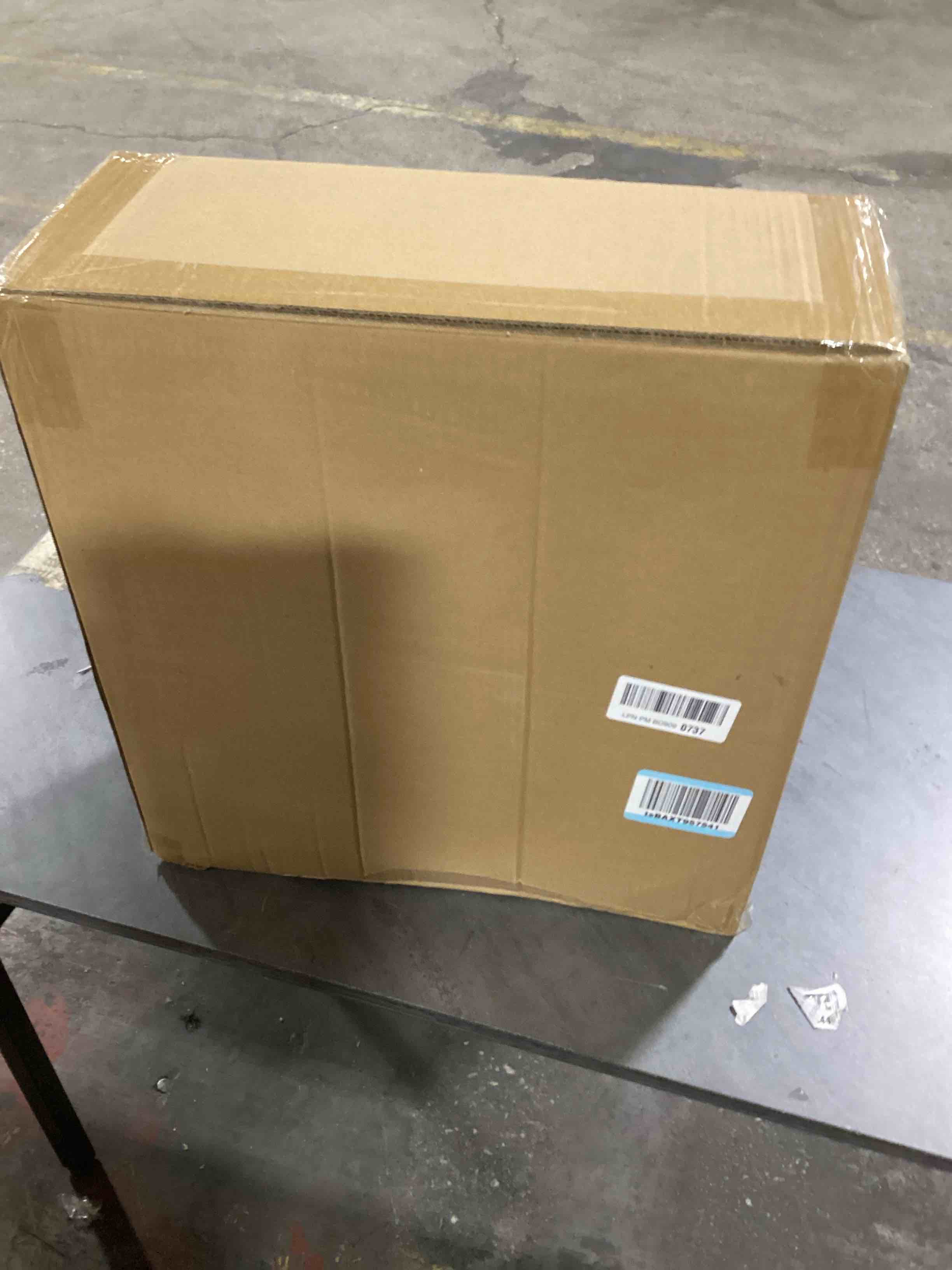 https://s3.amazonaws.com/lotting-images-prod/bidfta/TEA0461058_1730129270038.jpeg
