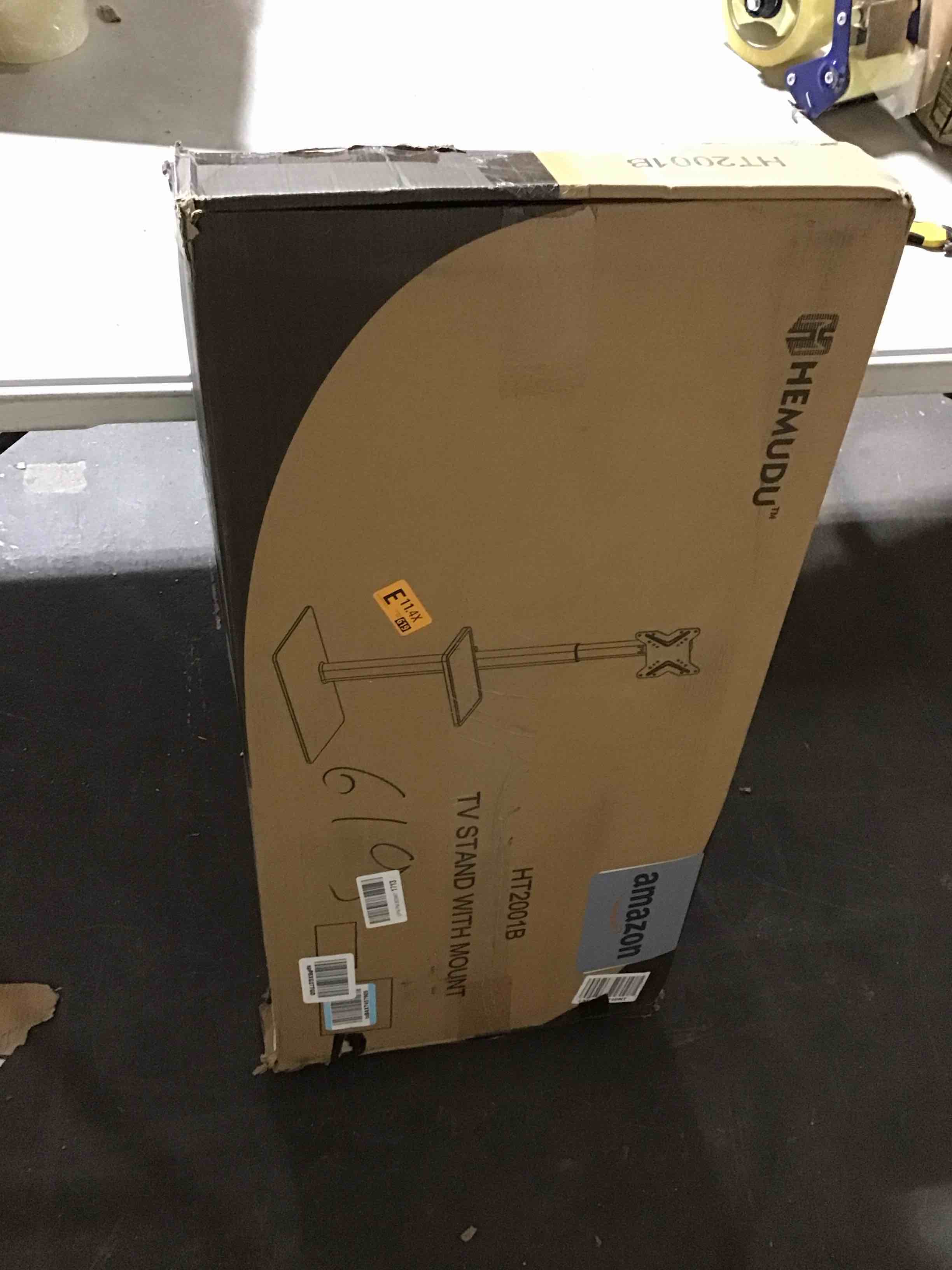 https://s3.amazonaws.com/lotting-images-prod/bidfta/TEA0461163_1729875390751.jpeg